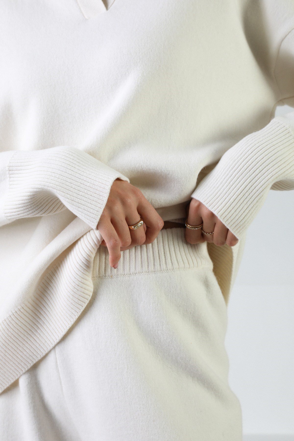 Ferraro Ekru Uzun Kollu Polo Yaka Kaşmirli Kadın Triko Kazak