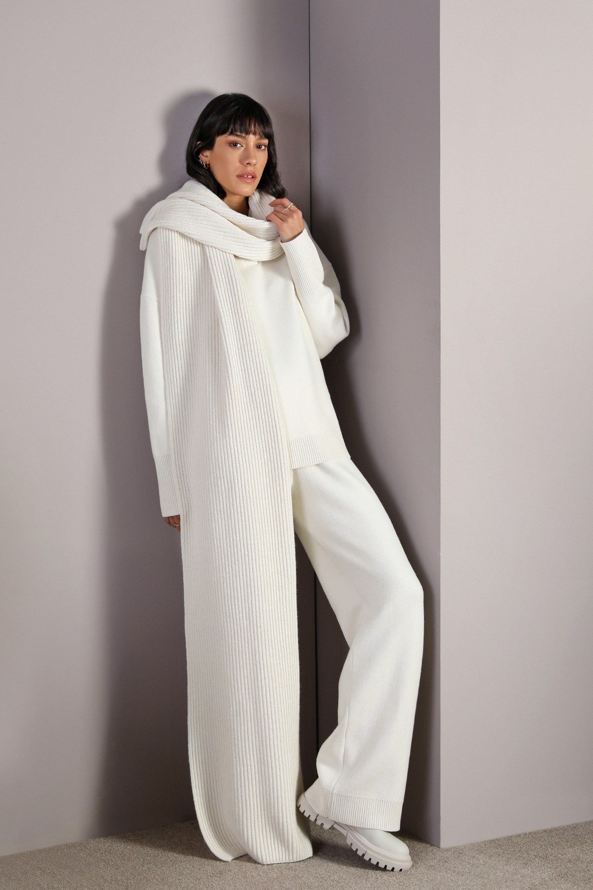 Ferraro Ekru Uzun Kollu Polo Yaka Kaşmirli Kadın Triko Kazak