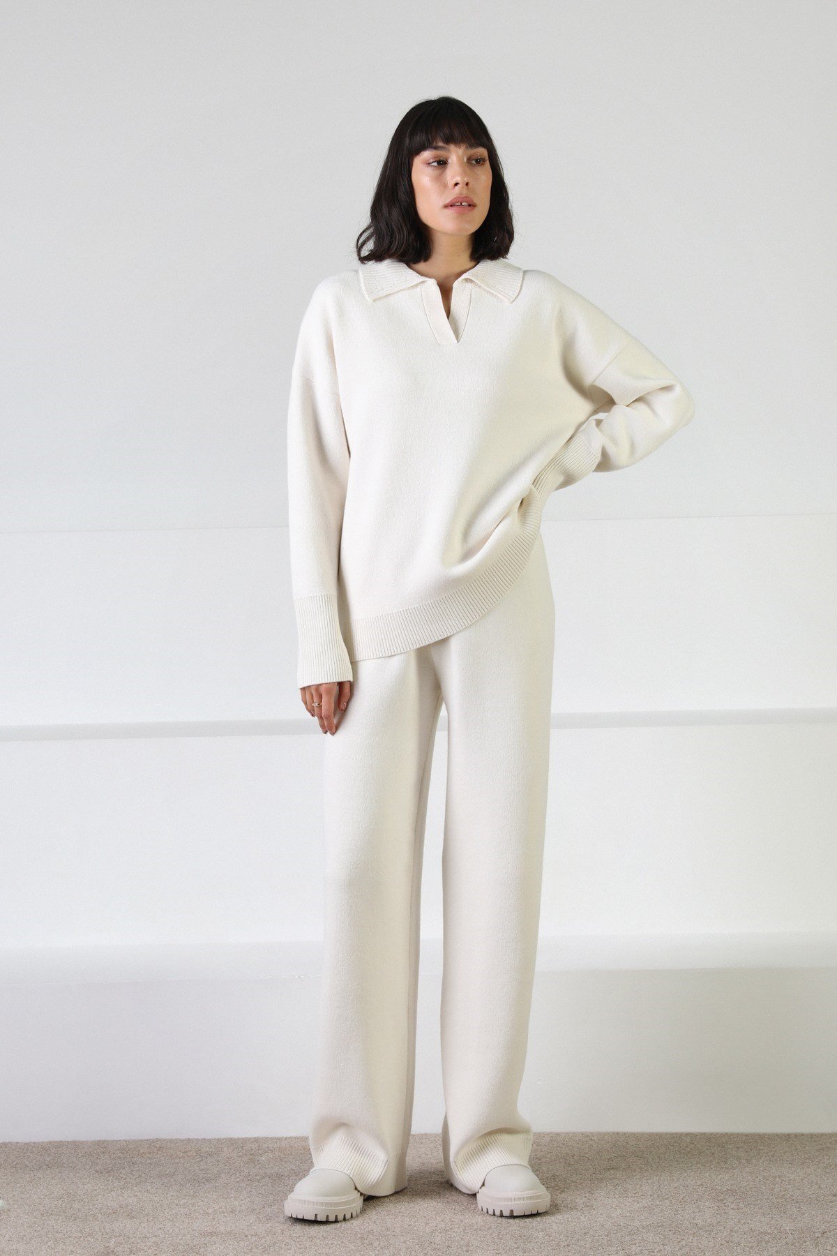 Ferraro Ekru Uzun Kollu Polo Yaka Kaşmirli Kadın Triko Kazak