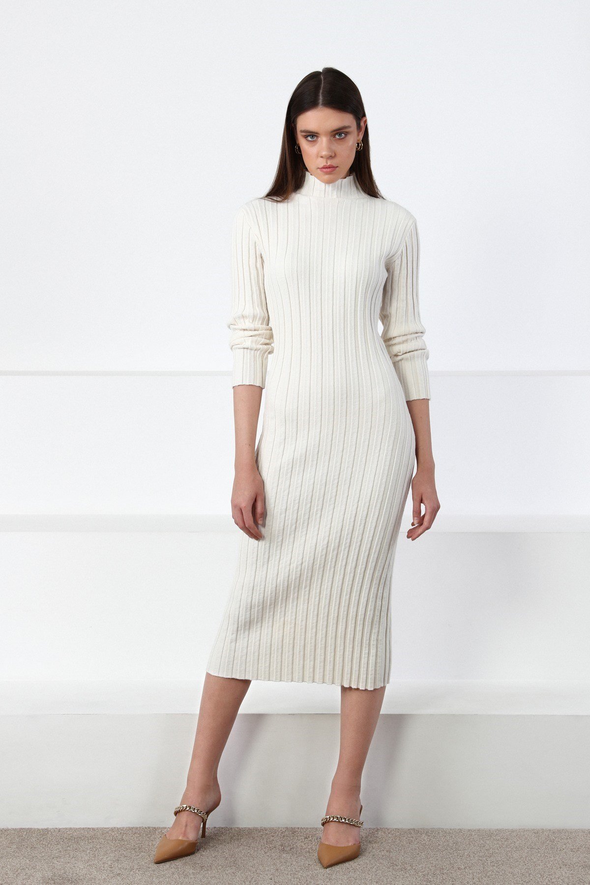 Ferraro Ekru Yarım Balıkçı Fitilli Midi Boy Kaşmirli Kadın Triko Elbise