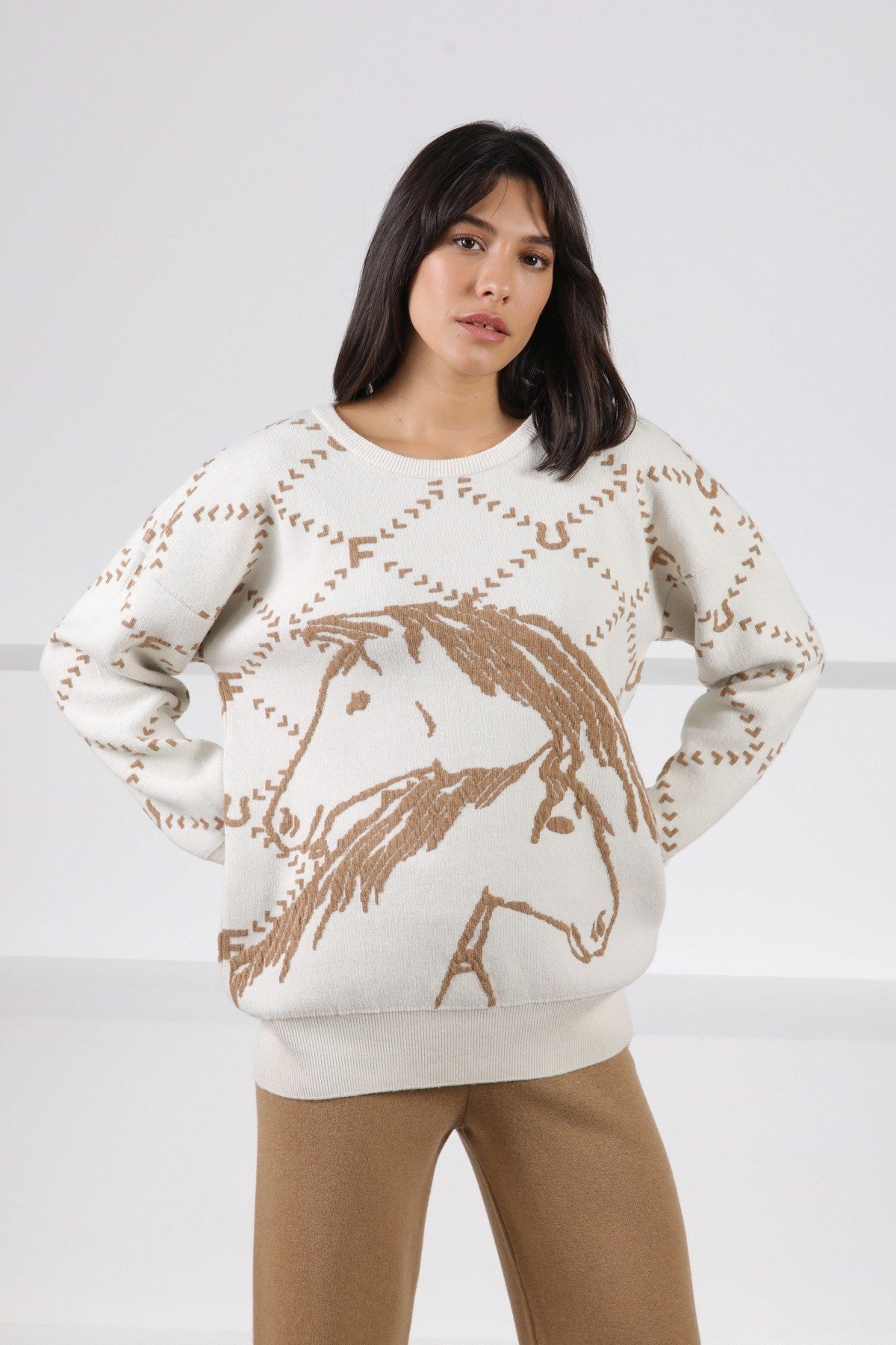 Ferraro Ekru/Camel Uzun Kollu Bisiklet Yaka Kaşmirli Kadın Triko Kazak