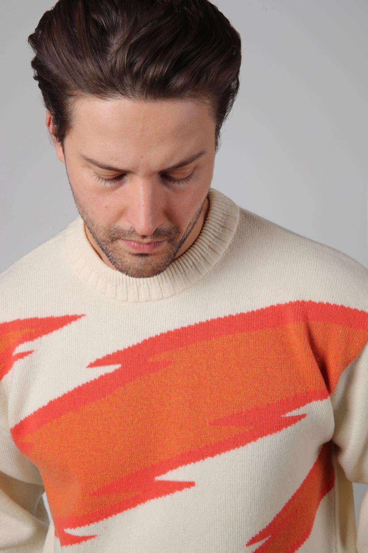 Ferraro Ekru/Turuncu Bisiklet Yaka Renk Bloklu Uzun Kollu %100 Kuzu Yünü Erkek Triko Kazak