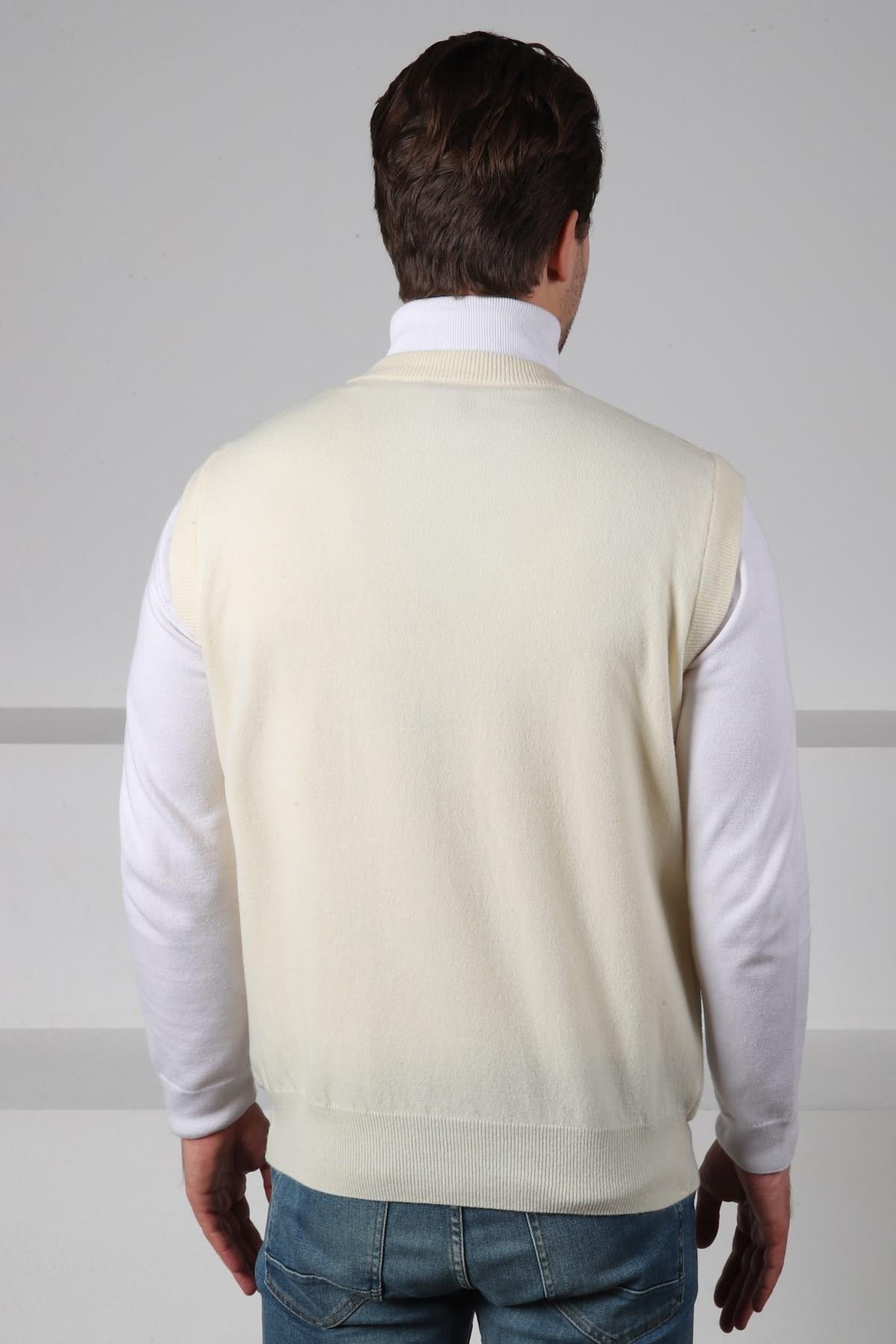 Ferraro Ekru/Turuncu V Yaka Çok Renkli Baklava Desenli Kolsuz %100 Kuzu Yünü Erkek Triko Süveter