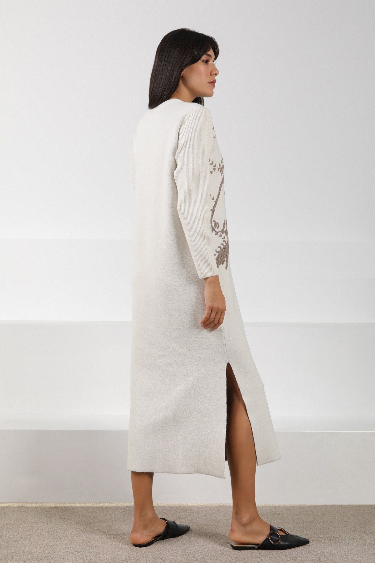Ferraro Ekru/Vizon Uzun Kollu Bisiklet Yaka Kaşmirli Kadın Triko Elbise