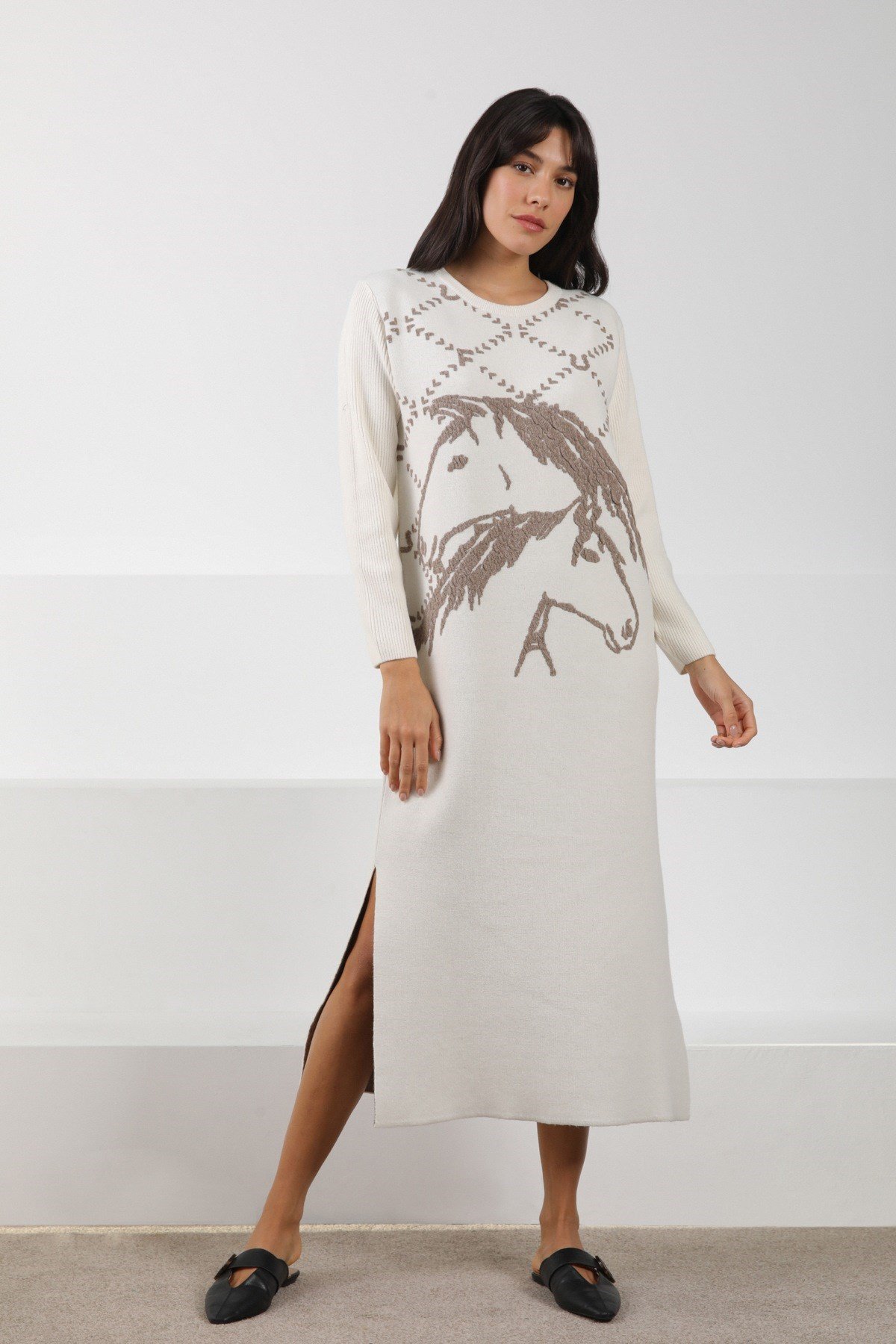 Ferraro Ekru/Vizon Uzun Kollu Bisiklet Yaka Kaşmirli Kadın Triko Elbise