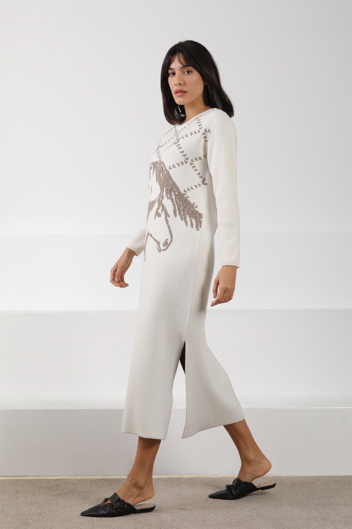 Ferraro Ekru/Vizon Uzun Kollu Bisiklet Yaka Kaşmirli Kadın Triko Elbise