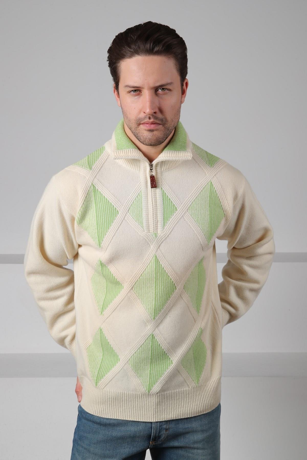 Ferraro Ekru/Yeşil Balıkçı Yaka Fermuarlı Baklava Desenli Uzun Kollu %100 Kuzu Yünü Erkek Triko Kazak
