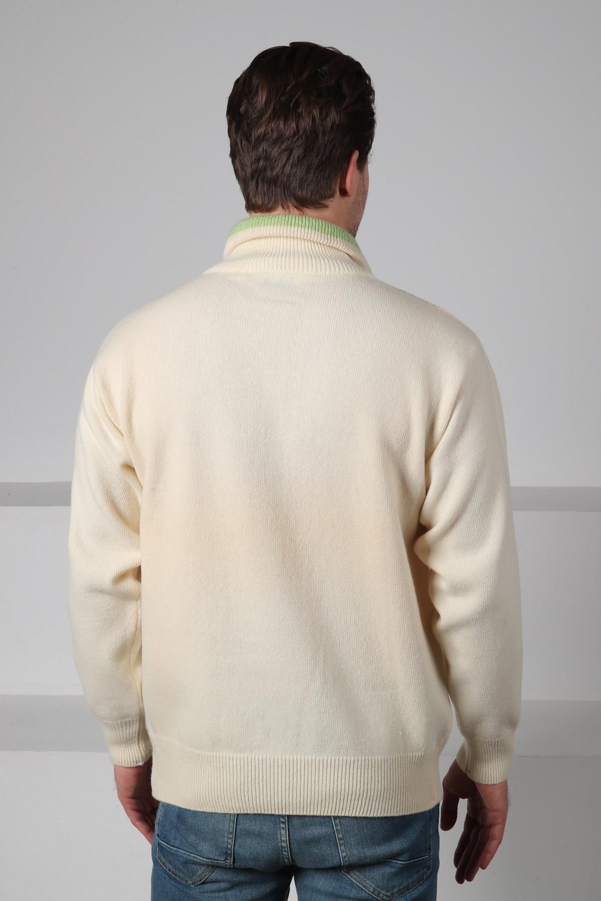 Ferraro Ekru/Yeşil Balıkçı Yaka Fermuarlı Baklava Desenli Uzun Kollu %100 Kuzu Yünü Erkek Triko Kazak
