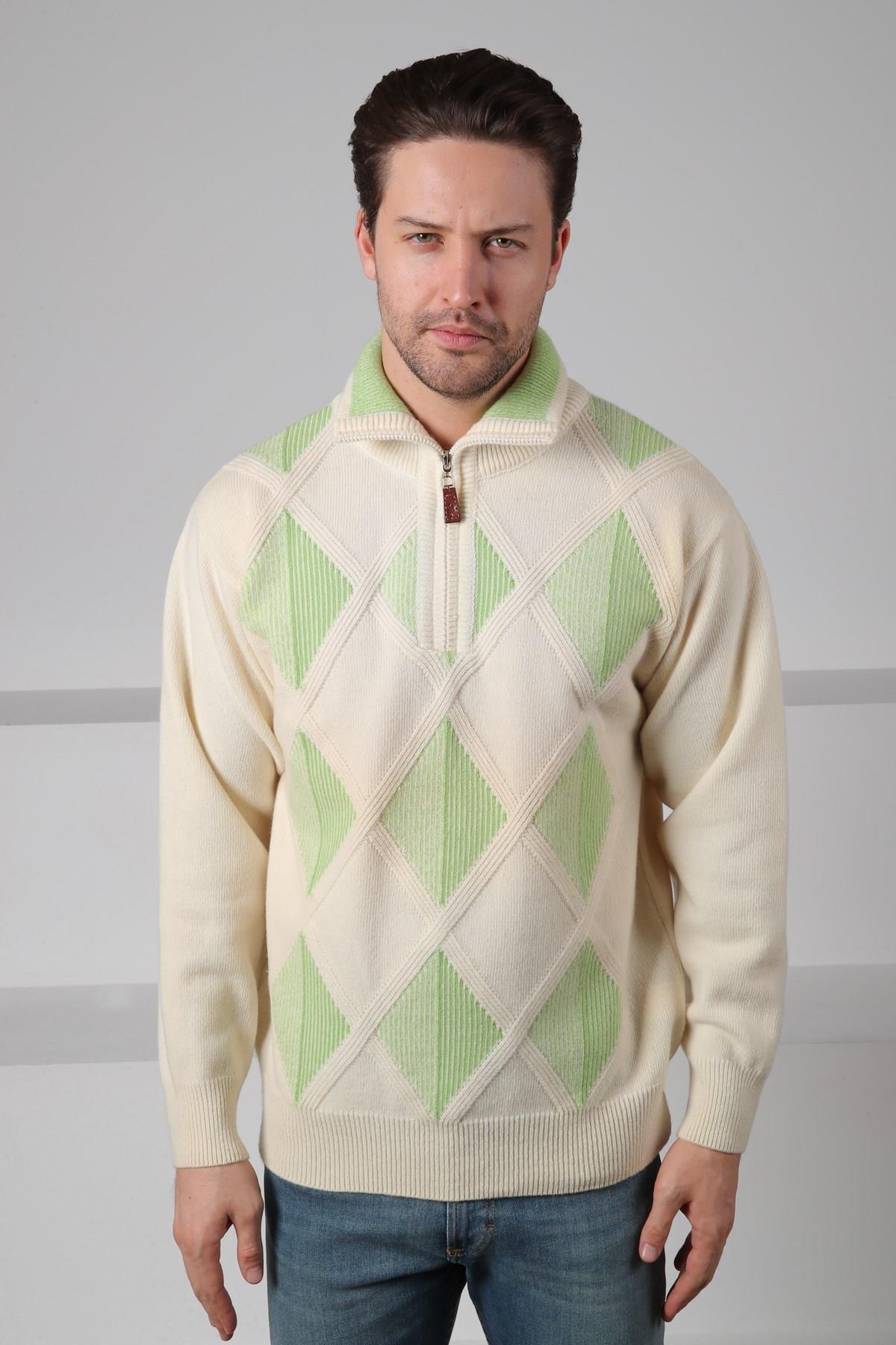 Ferraro Ekru/Yeşil Balıkçı Yaka Fermuarlı Baklava Desenli Uzun Kollu %100 Kuzu Yünü Erkek Triko Kazak