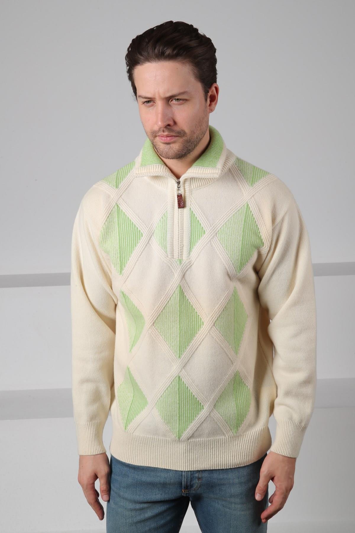 Ferraro Ekru/Yeşil Balıkçı Yaka Fermuarlı Baklava Desenli Uzun Kollu %100 Kuzu Yünü Erkek Triko Kazak