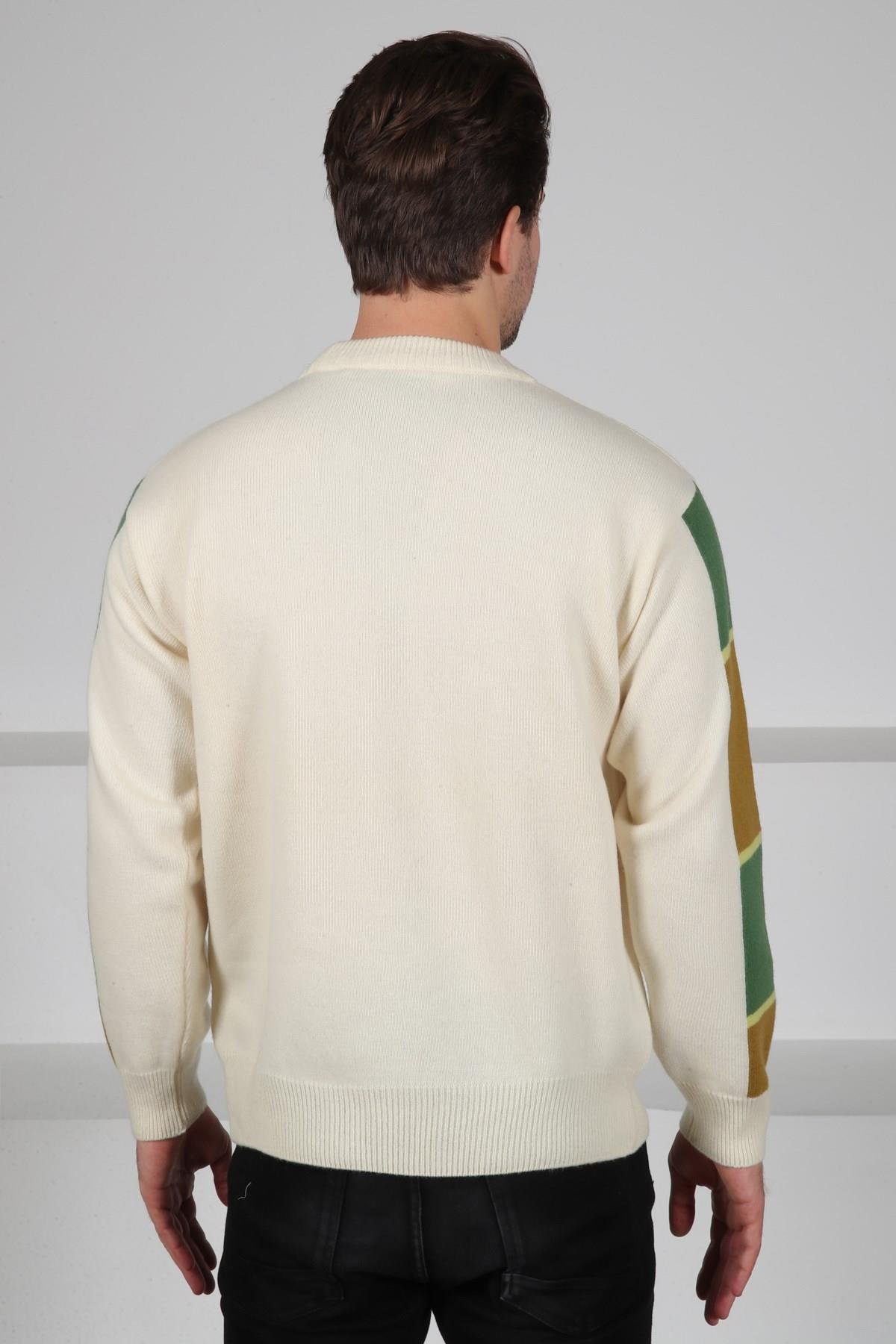 Ferraro Ekru/Yeşil Bisiklet Yaka Diyagonal Desenli Uzun Kollu %100 Kuzu Yünü Erkek Triko Kazak