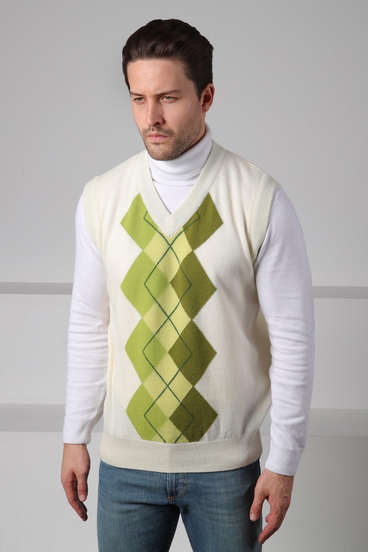 Ferraro Ekru/Yeşil V Yaka Diyagonal Desenli Uzun Kollu %100 Kuzu Yünü Erkek Triko Süveter