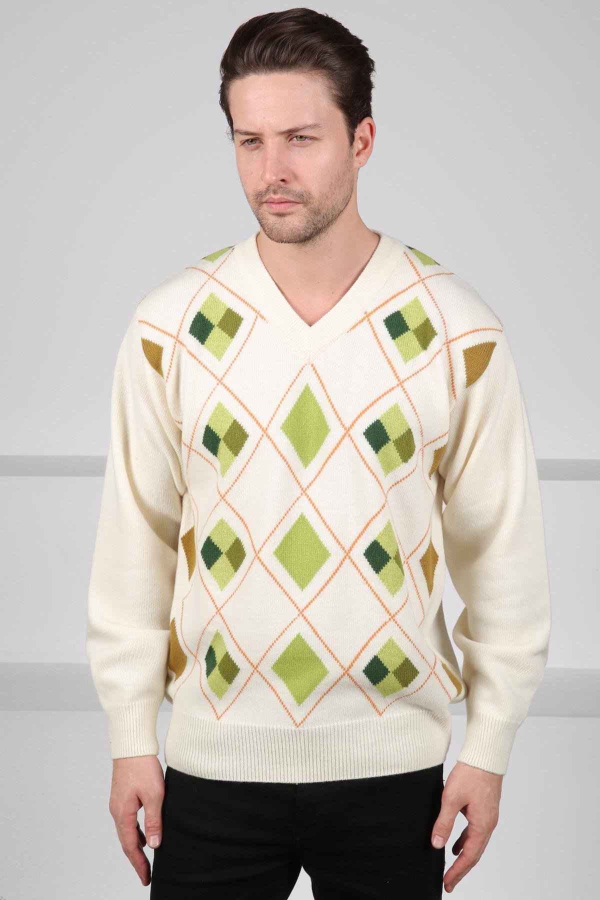 Ferraro Ekru/Yeşil V Yaka Yeşil Baklava Desenli Uzun Kollu %100 Kuzu Yünü Erkek Triko Kazak