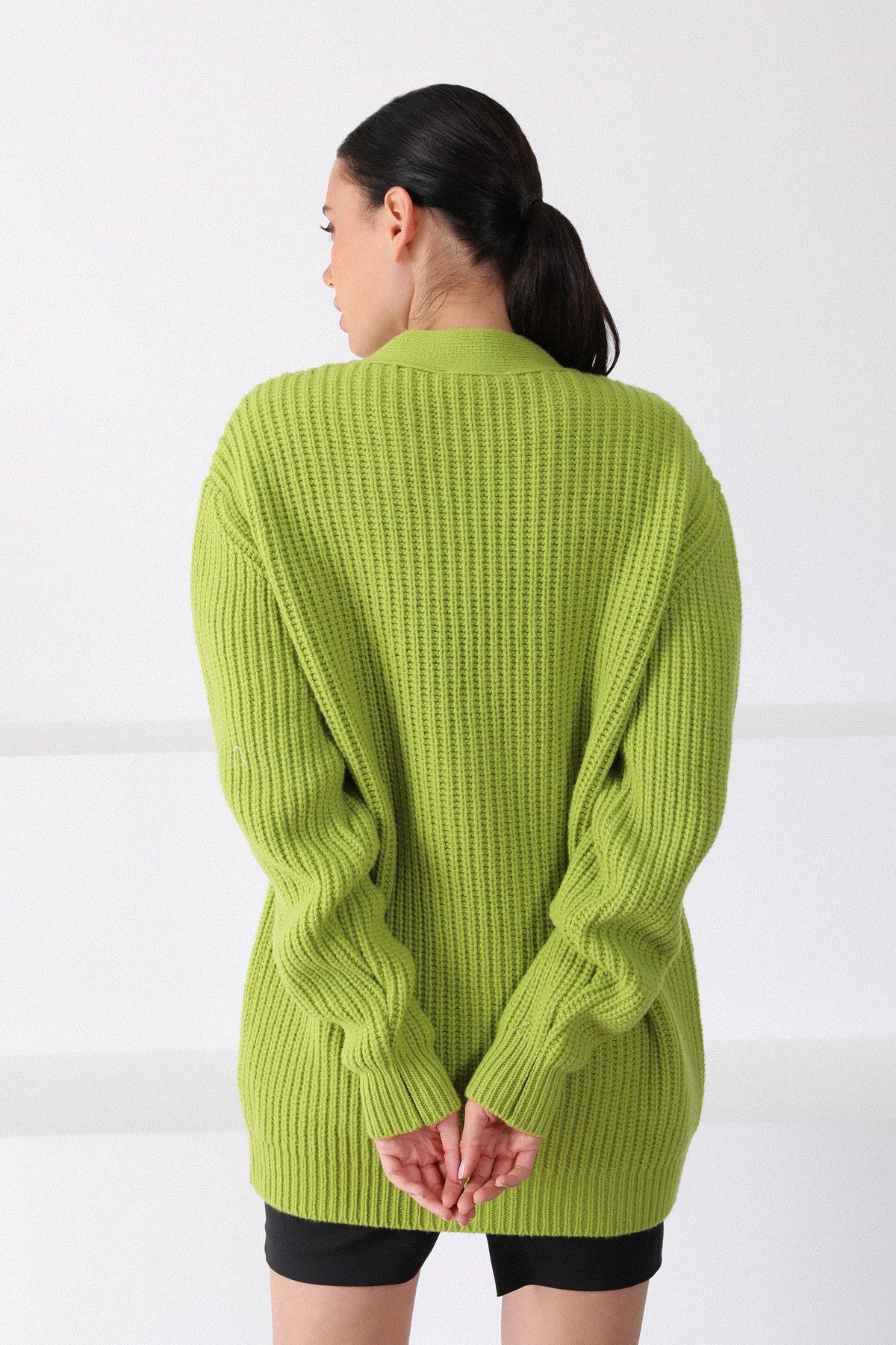 Ferraro Fido Kuzu Yünü Oversize Kadın Triko Hırka