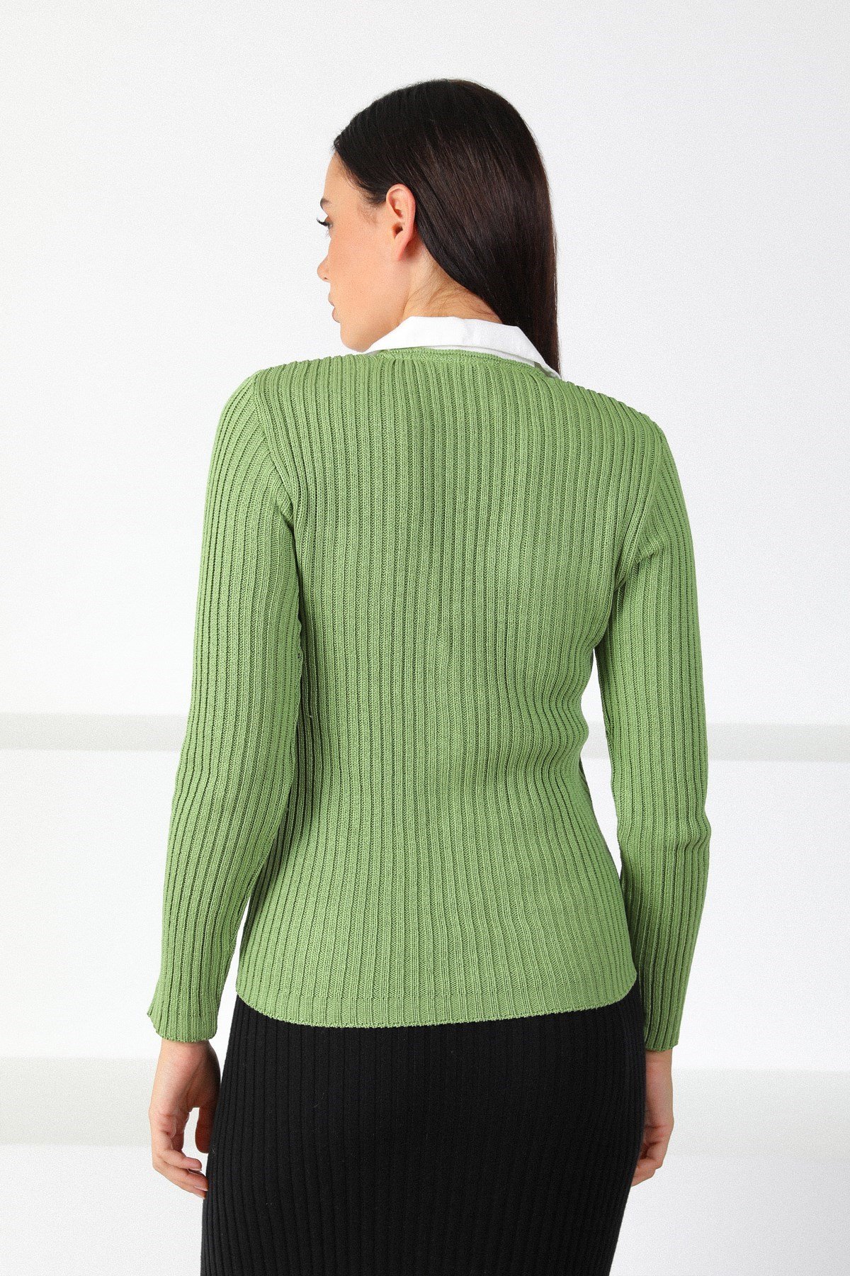 Ferraro Fıstık Gömlek Yaka Kadın Triko Hırka