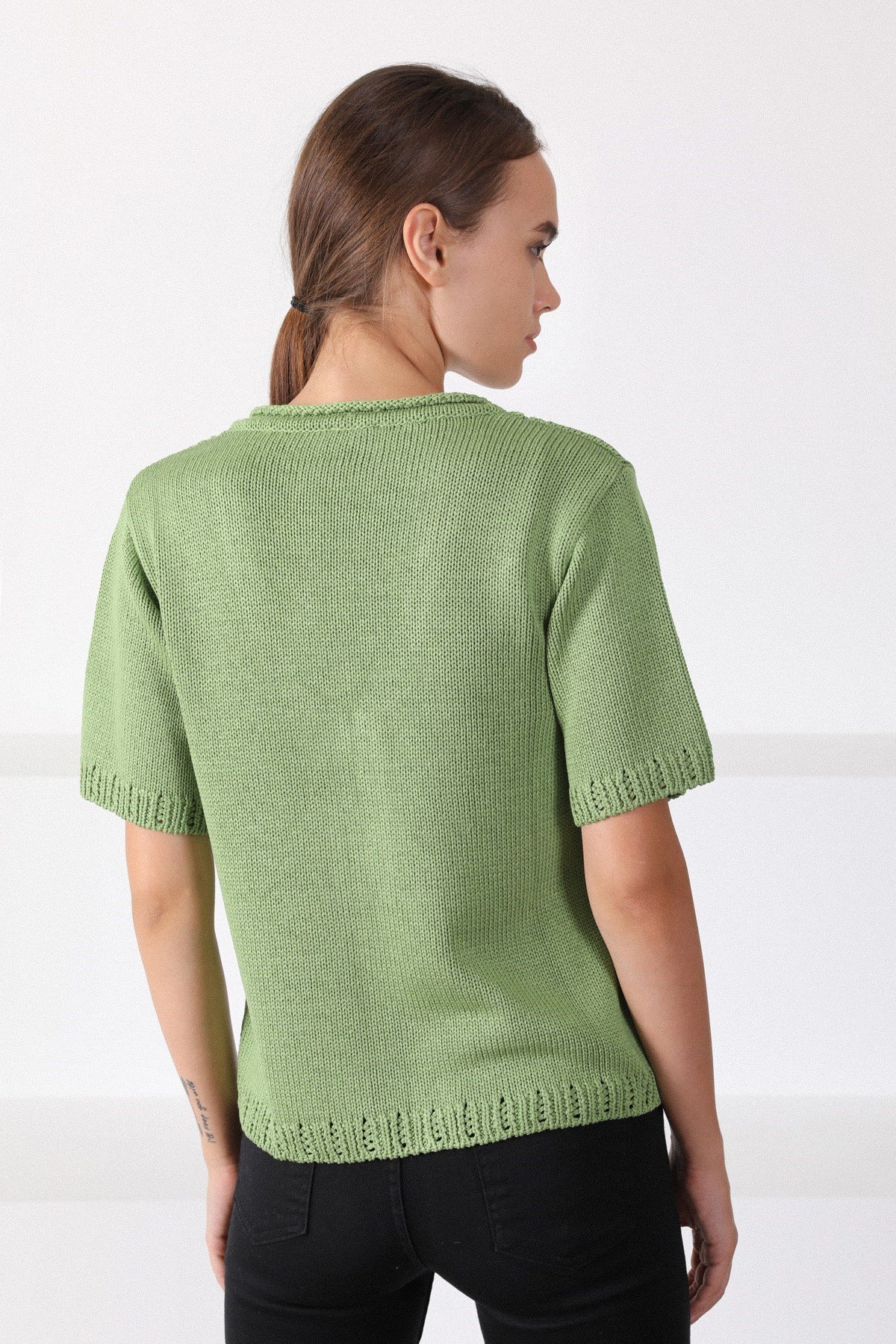 Ferraro Fıstık V Yaka Tek Düğme Kadın Triko Hırka