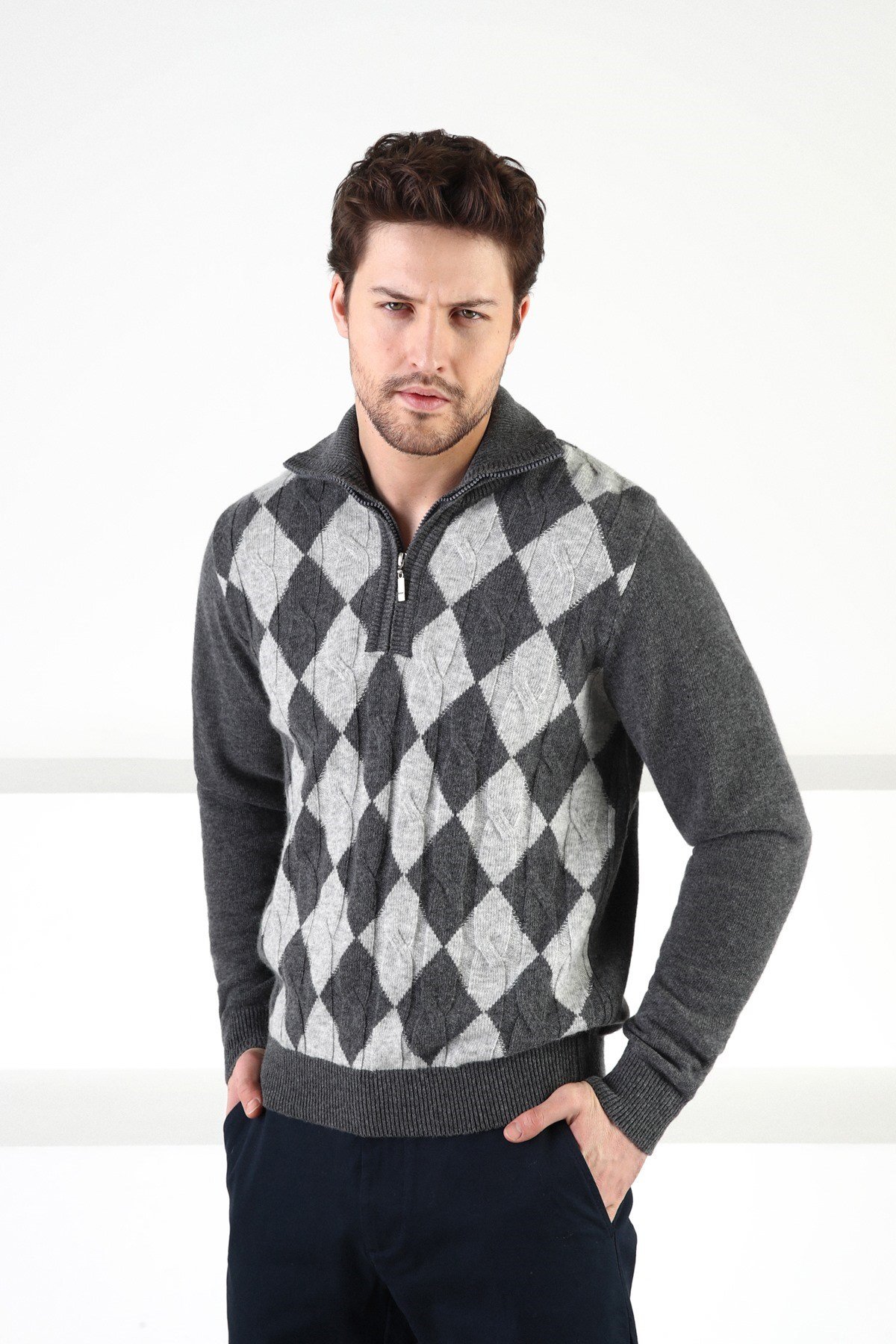 Ferraro Füme Baklava Desenli Dik Yaka %100 Kuzu Yünü Erkek Kazak