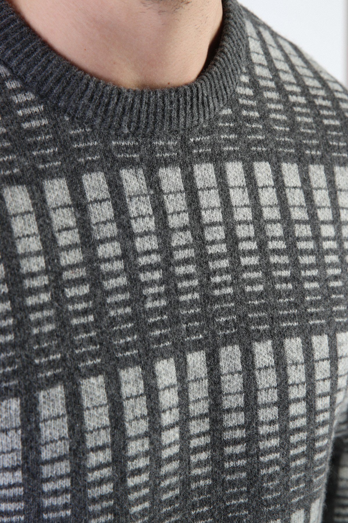 Ferraro Füme Bisiklet Yaka %100 Kuzu Yünü Erkek Kazak