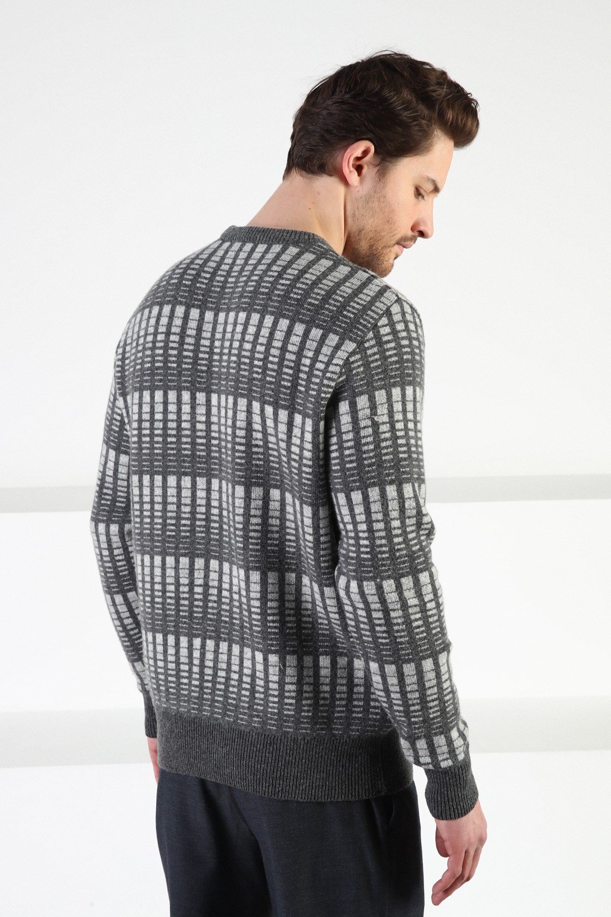 Ferraro Füme Bisiklet Yaka %100 Kuzu Yünü Erkek Kazak