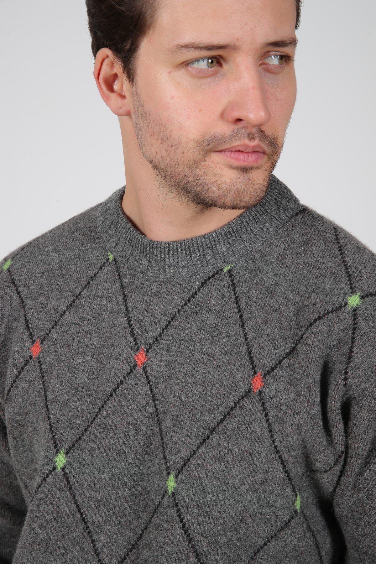 Ferraro Füme Bisiklet Yaka Geometrik Baklava Desenli Uzun Kollu %100 Kuzu Yünü Erkek Triko Kazak