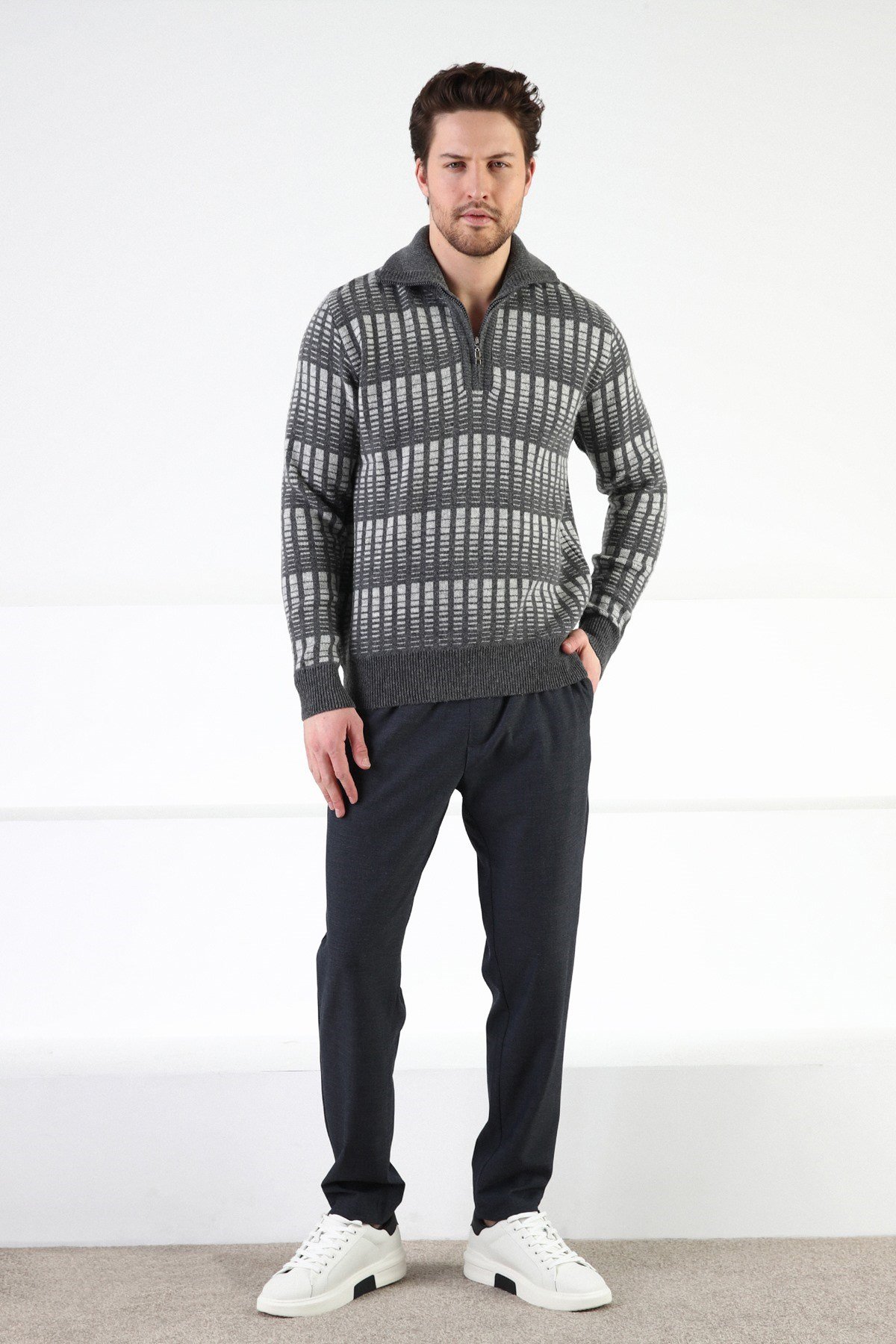 Ferraro Füme Fermuarlı Dik Yaka %100 Kuzu Yünü Erkek Kazak