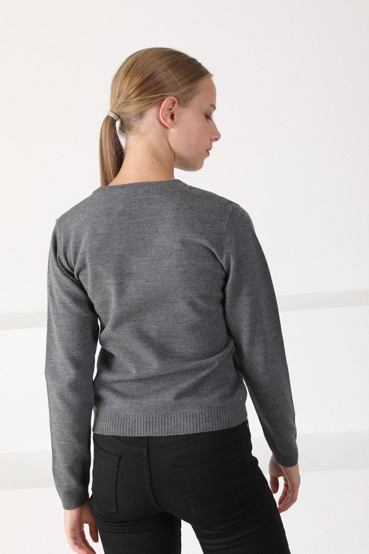 Ferraro Füme V Yaka Kadın Triko Kazak