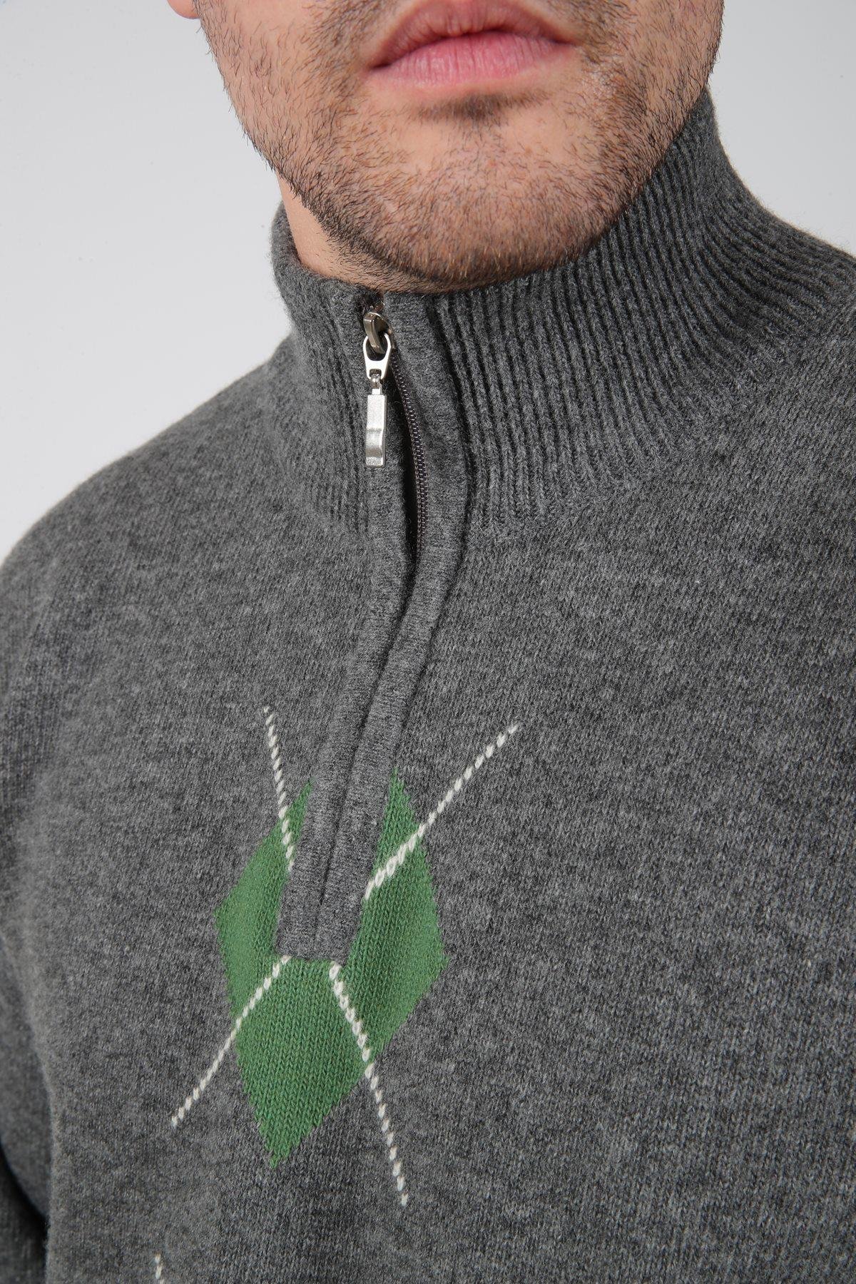 Ferraro Füme/Yeşil Balıkçı Yaka Fermuarlı Yeşil Siyah Desenli Uzun Kollu %100 Kuzu Yünü Erkek Triko Kazak