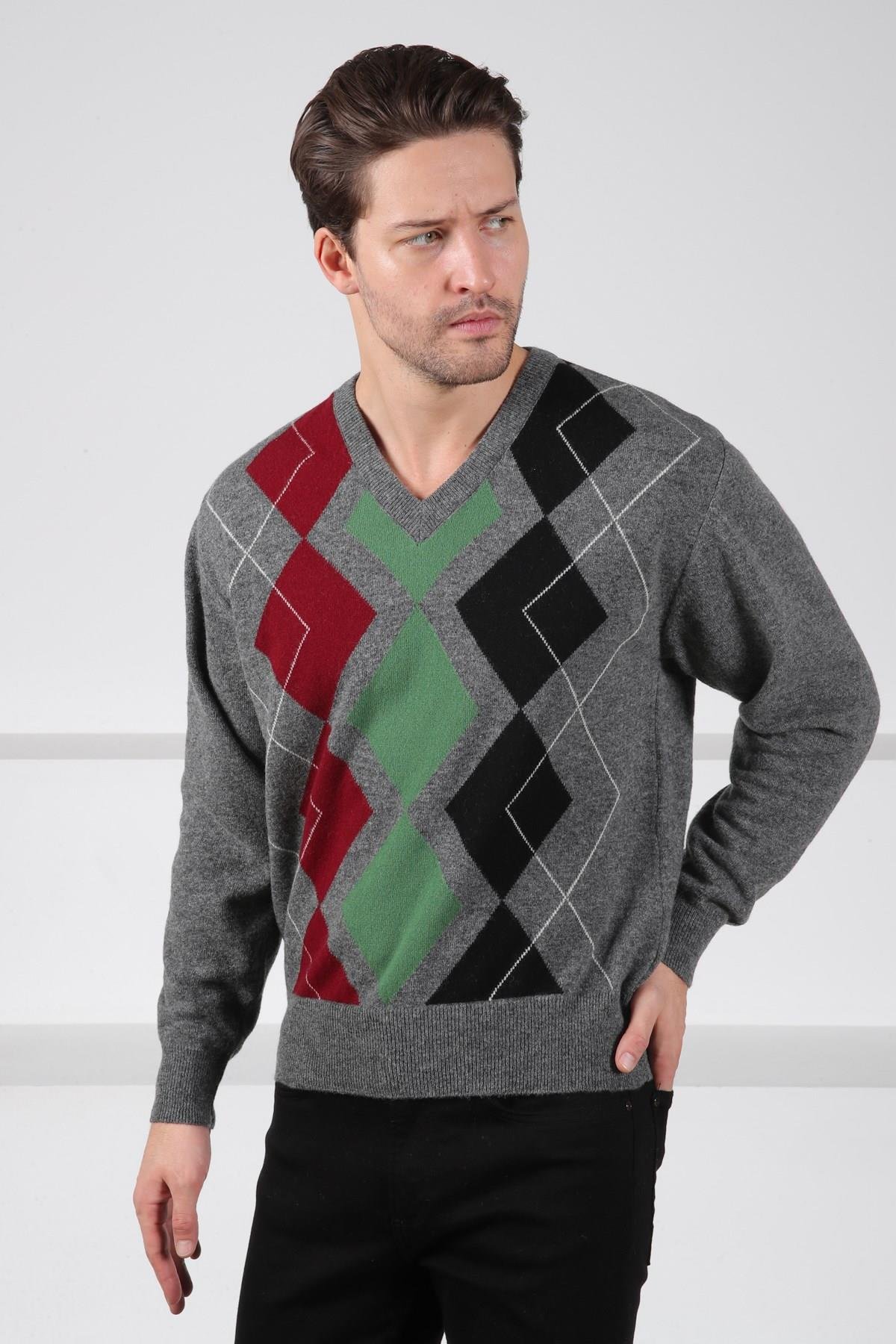Ferraro Füme/Yeşil V Yaka Çok Tonlu Baklava Desenli Uzun Kollu %100 Kuzu Yünü Erkek Triko Kazak