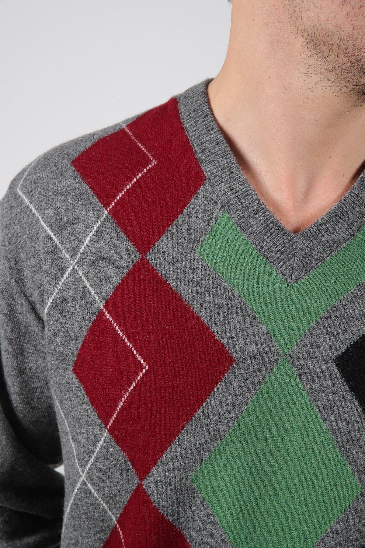 Ferraro Füme/Yeşil V Yaka Çok Tonlu Baklava Desenli Uzun Kollu %100 Kuzu Yünü Erkek Triko Kazak