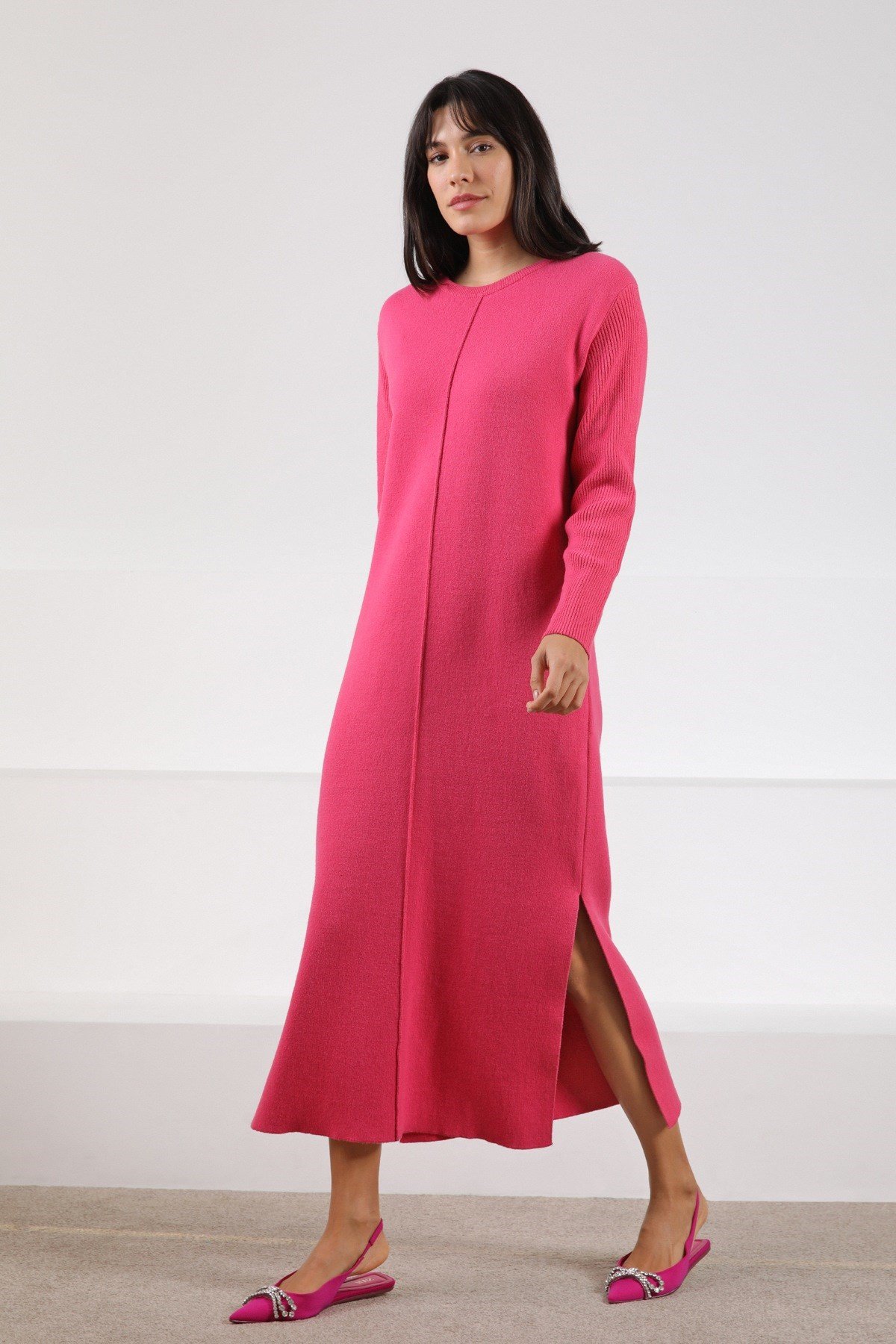 Ferraro Fuşya Yandan Yırtmaçlı Midi Boy Kaşmirli Kadın Triko Elbise