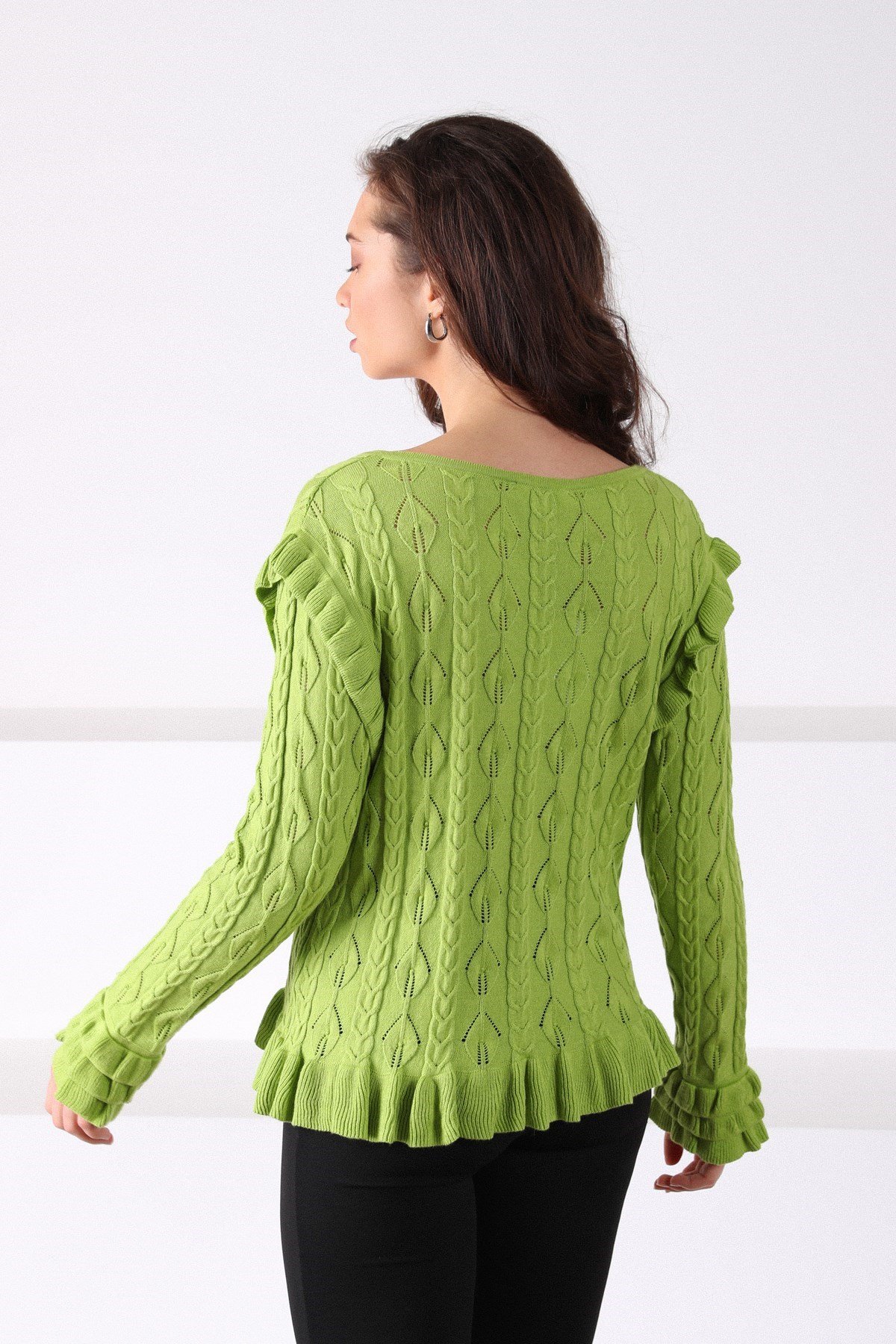 Ferraro Green V Yaka Kolu Fırfırlı Pamuklu Kadın Triko Kazak