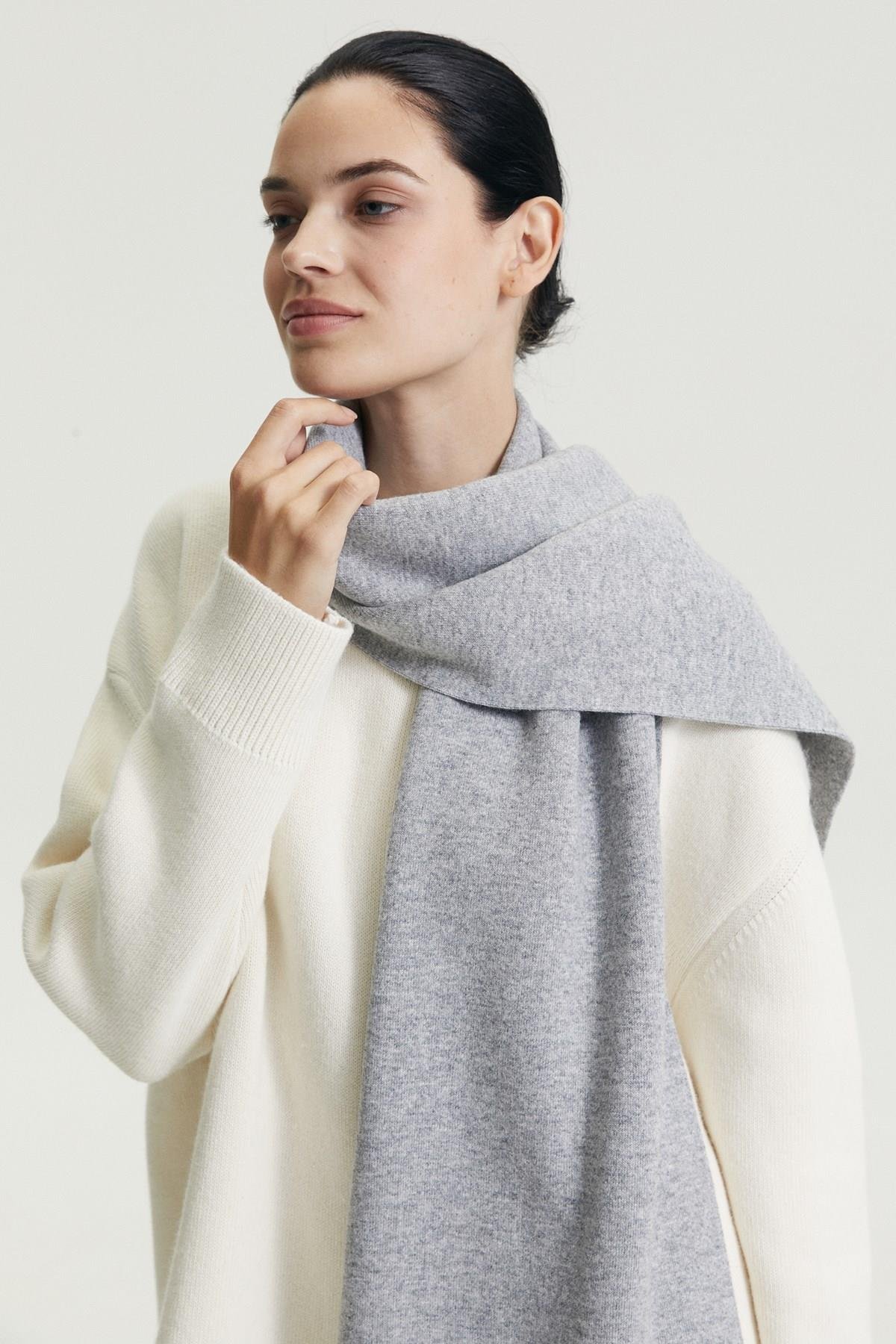 Ferraro Gri Kadın Atkı