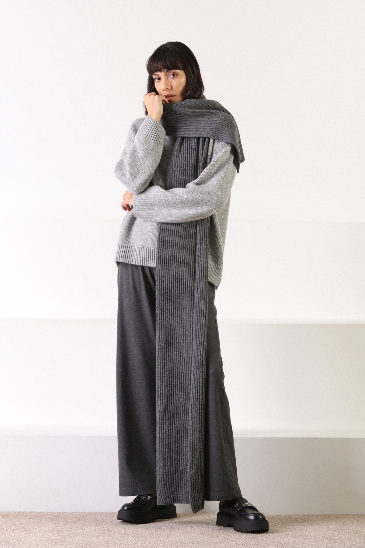 Ferraro Gri Uzun Kollu Bisiklet Yaka Kaşmirli Kadın Triko Kazak