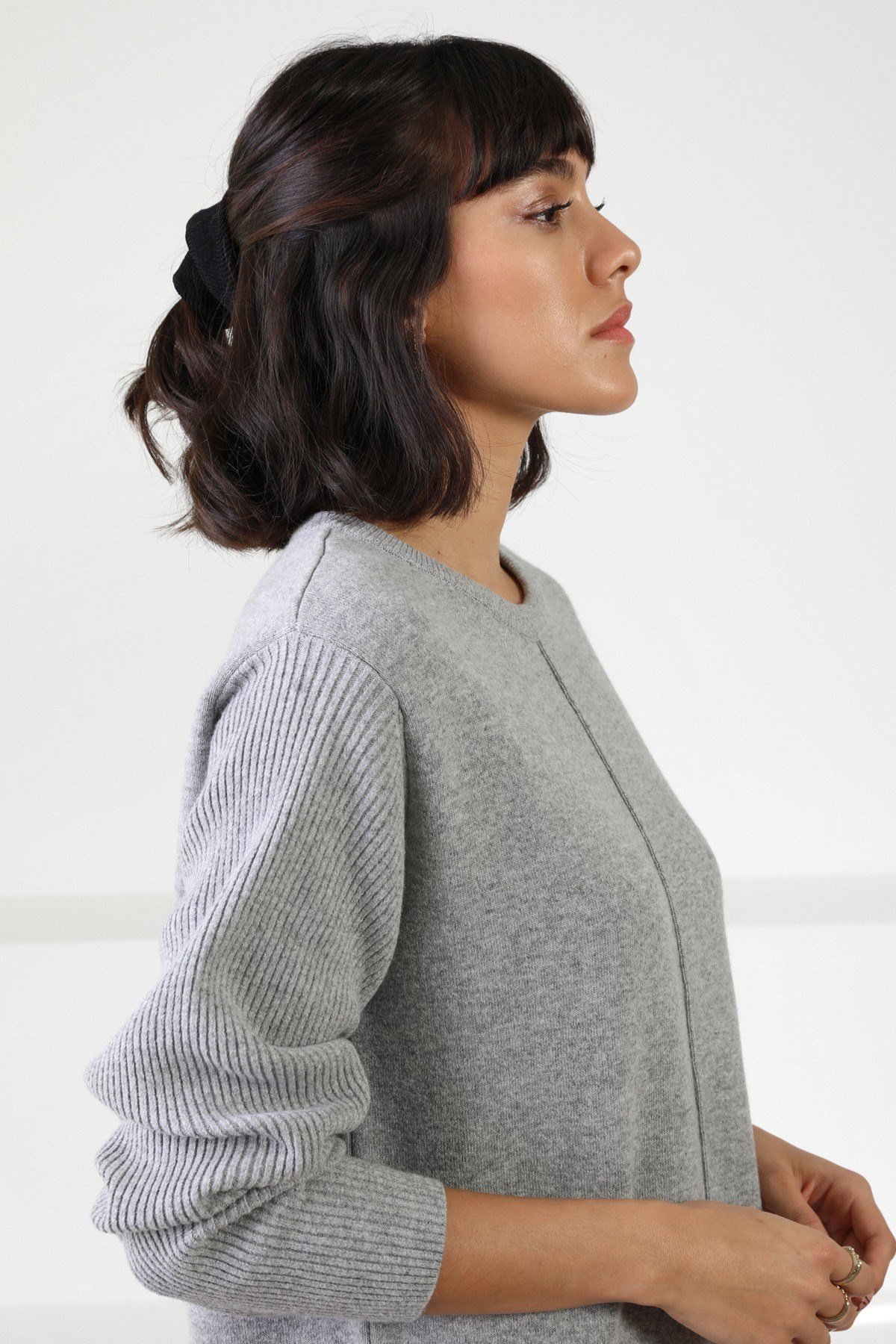 Ferraro Gri Yandan Yırtmaçlı Midi Boy Kaşmirli Kadın Triko Elbise