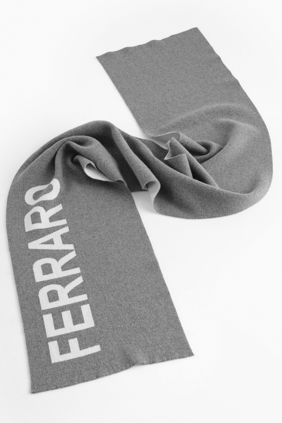 Ferraro Gri/Ekru Kadın Atkı