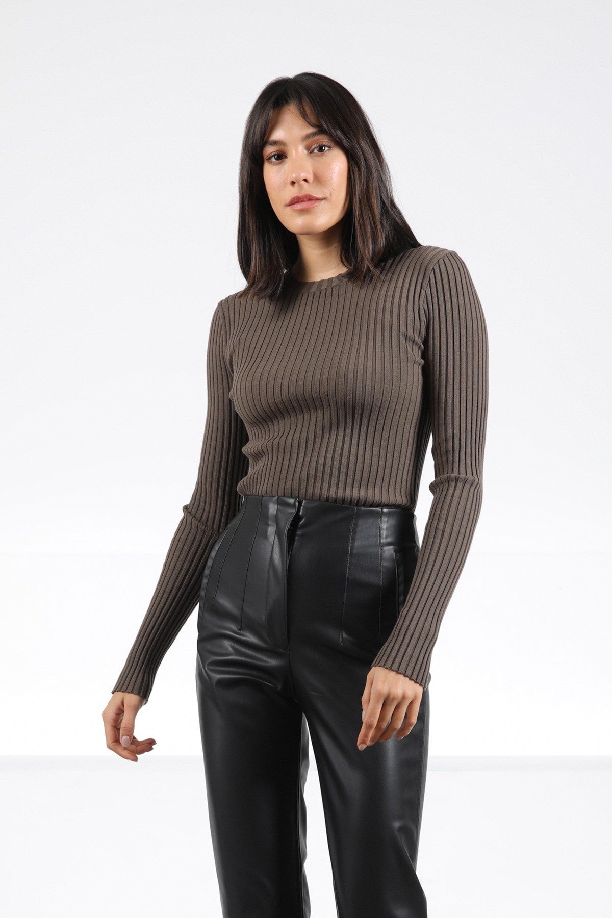 Ferraro Haki Bisiklet Yaka Pamuklu Kadın Triko Kazak