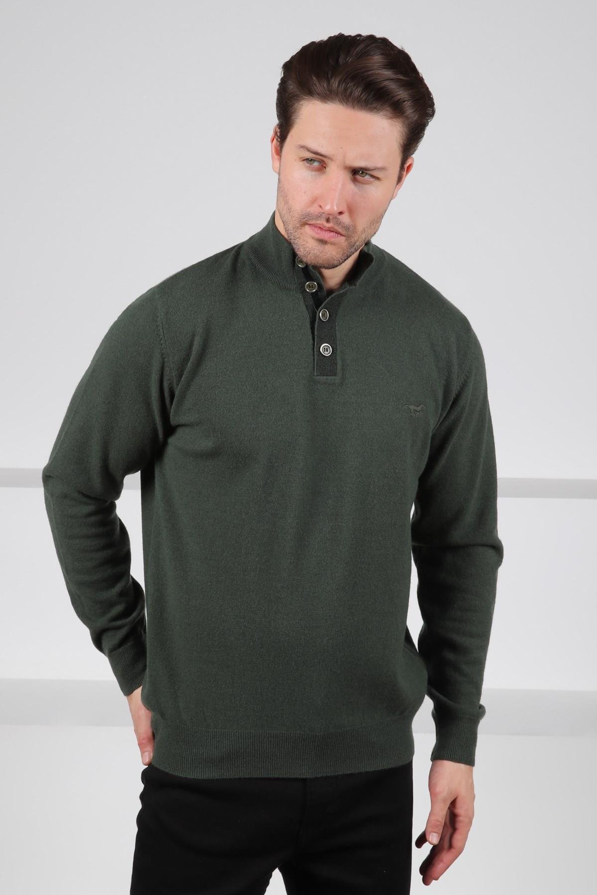 Ferraro Haki Düğmeli Yarım Balıkçı Yaka Uzun Kollu %100 Kuzu Yünü Erkek Triko Kazak