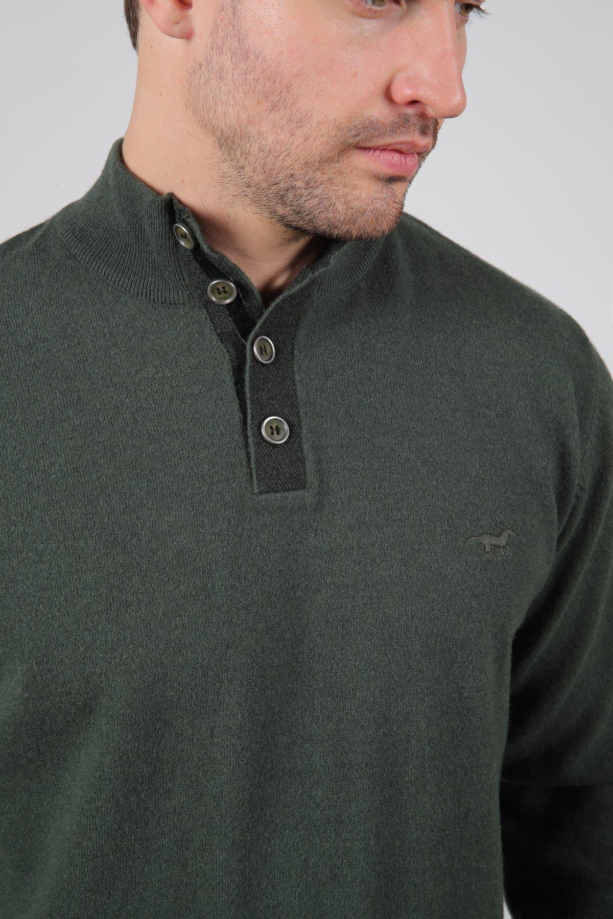 Ferraro Haki Düğmeli Yarım Balıkçı Yaka Uzun Kollu %100 Kuzu Yünü Erkek Triko Kazak