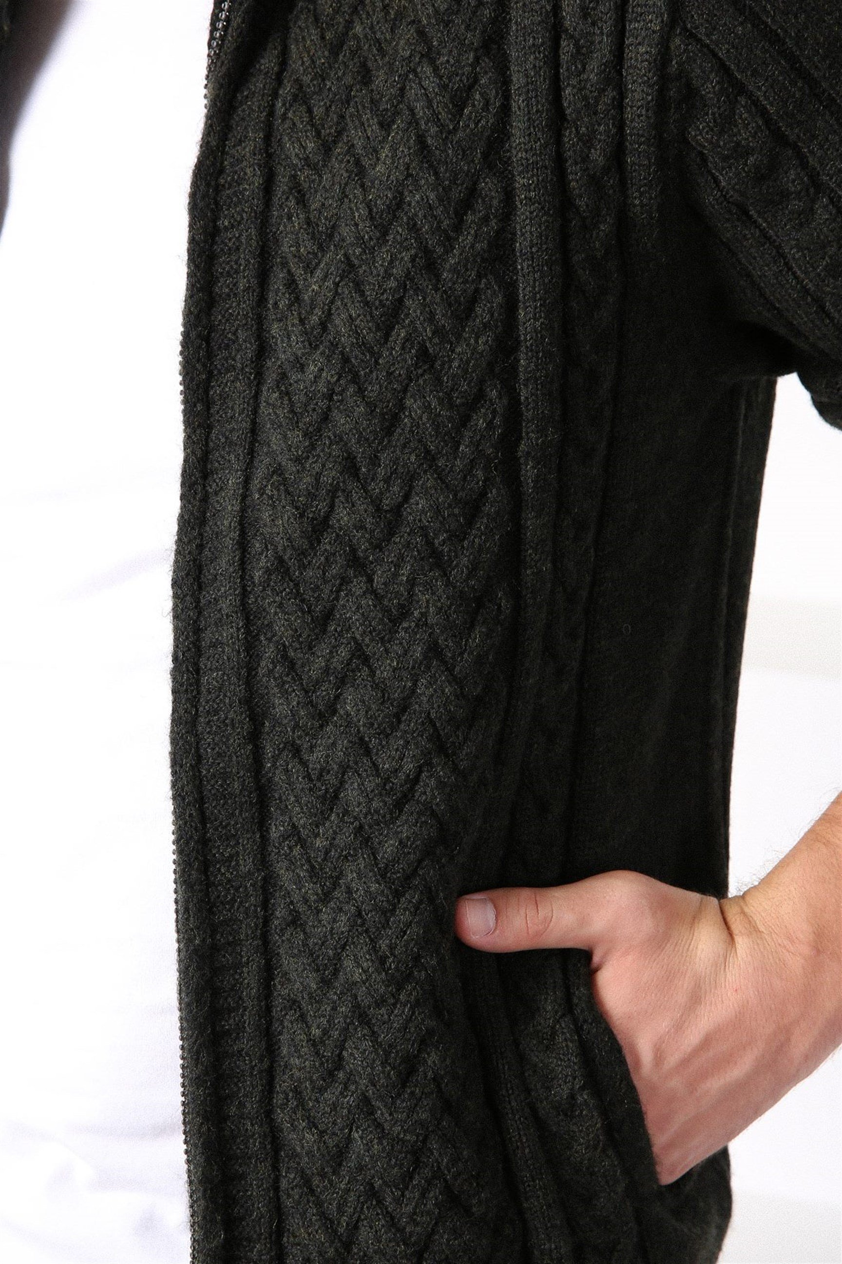 Ferraro Haki Fermuarlı Kalın Yün Erkek Triko Hırka