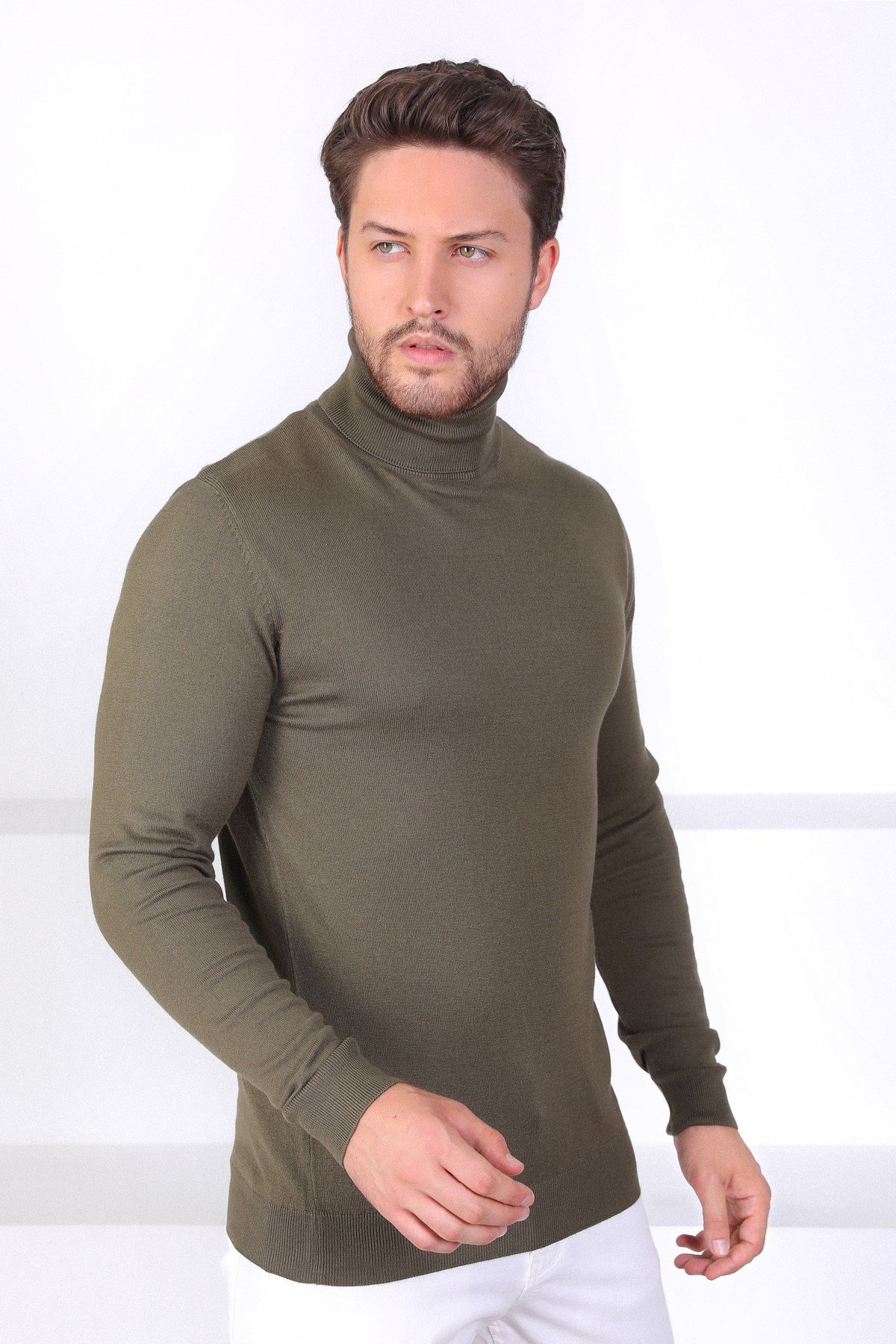 Ferraro K.Haki Balıkçı Yaka Pamuk Kazak