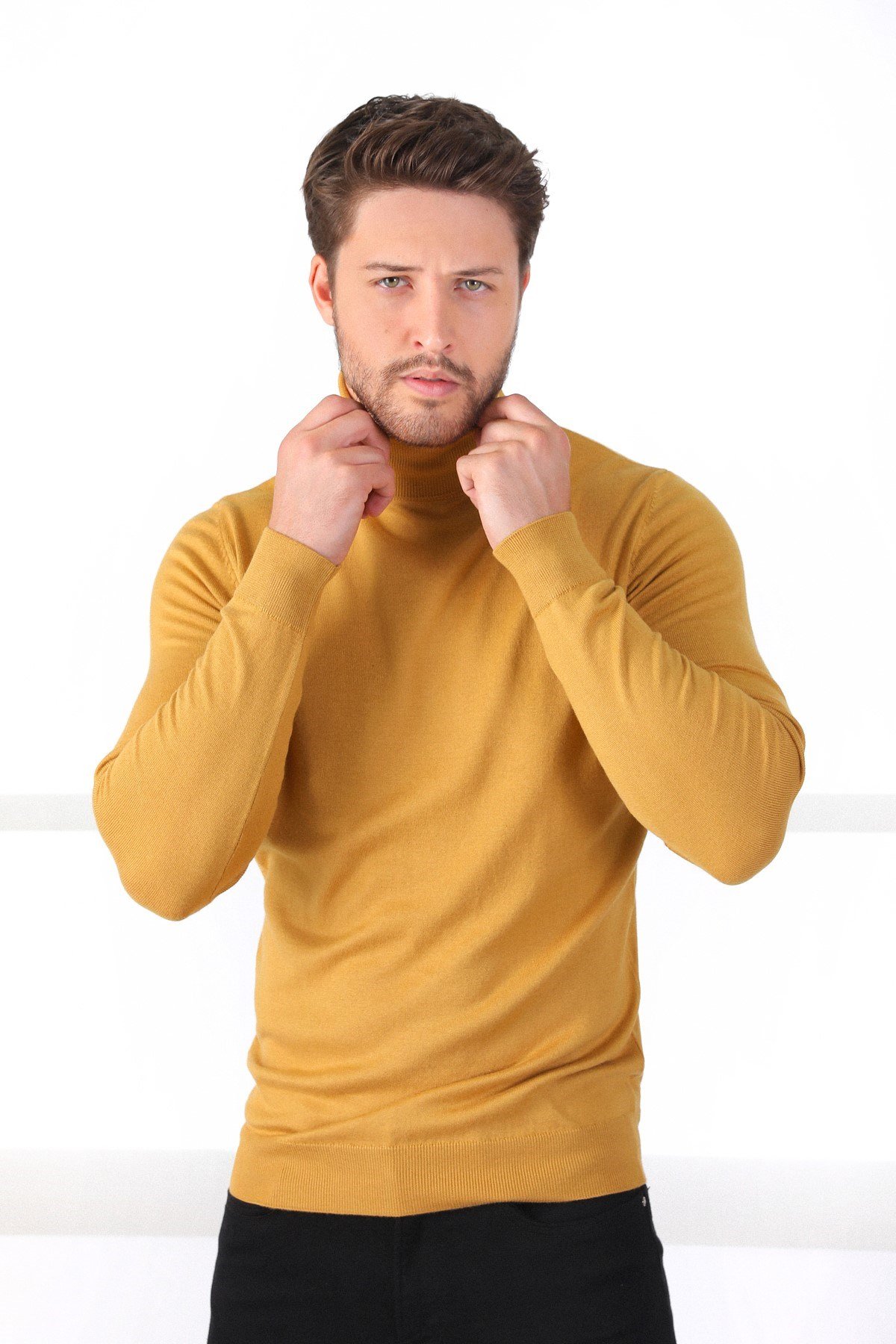 Ferraro K.Sarı Balıkçı Yaka Pamuk Kazak