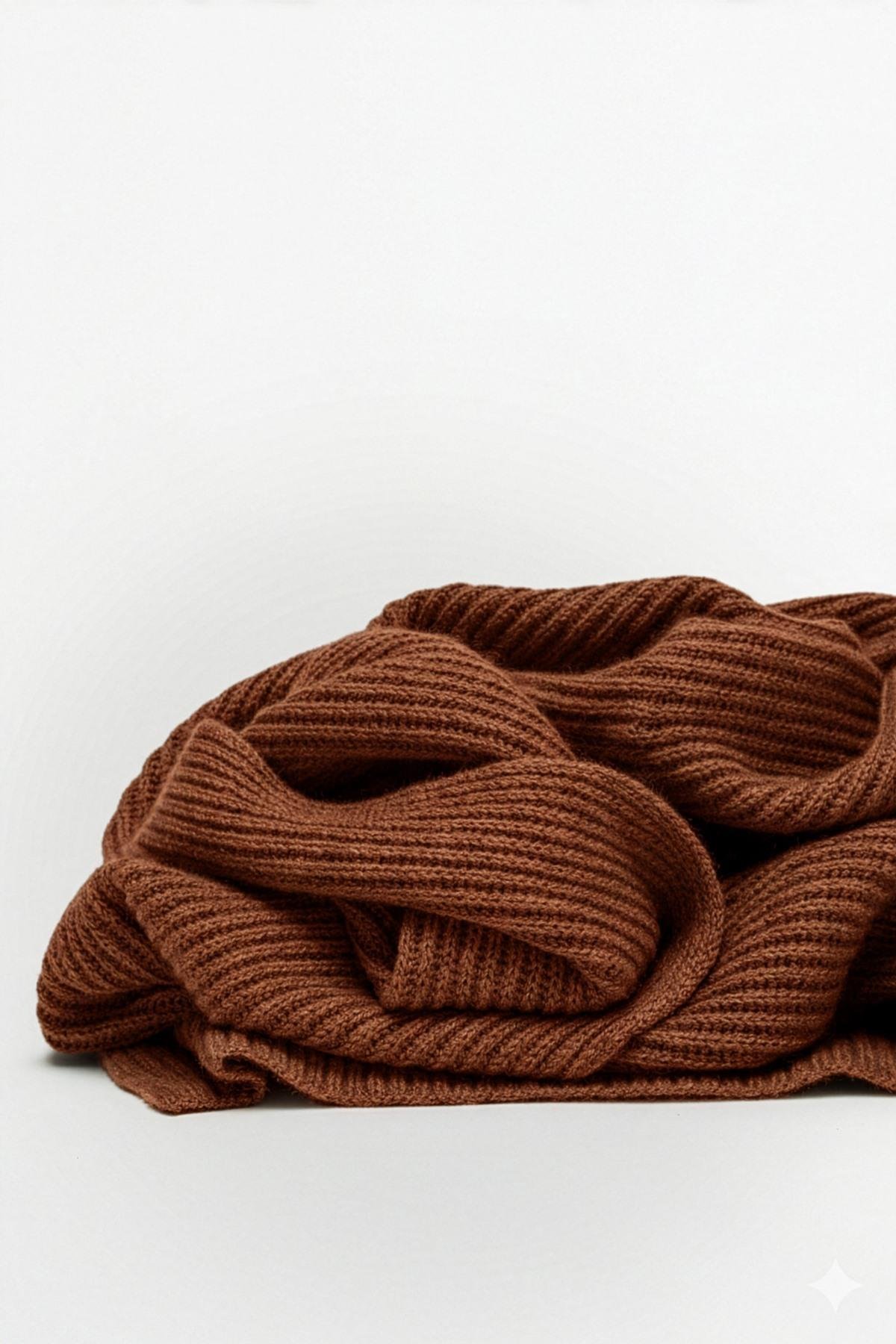 Ferraro Kahve %100 Kuzu Yünü Yumuşak Dokulu Kadın Triko Atkı