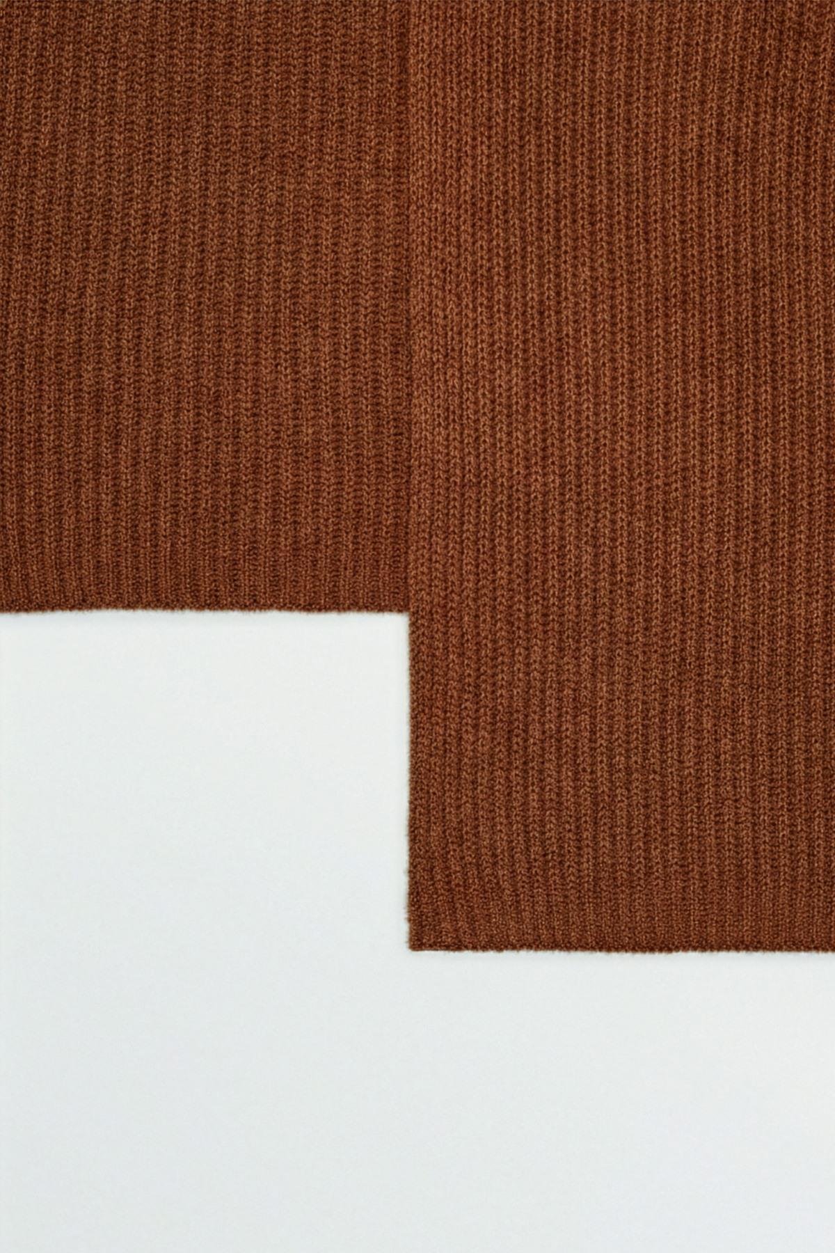 Ferraro Kahve %100 Kuzu Yünü Yumuşak Dokulu Kadın Triko Atkı