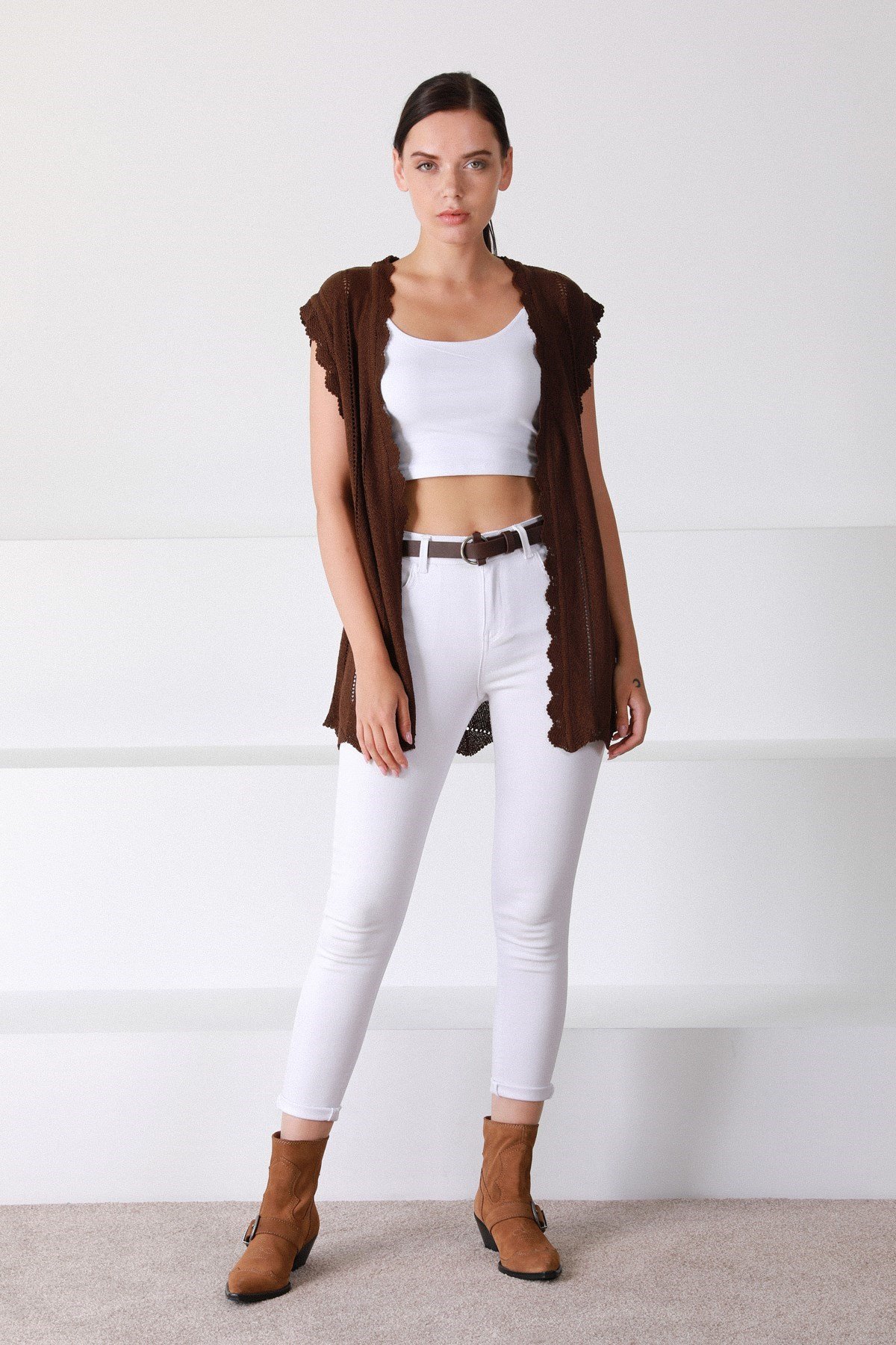 Ferraro Kahve Dantel Detaylı Uzun Kadın Triko Hırka