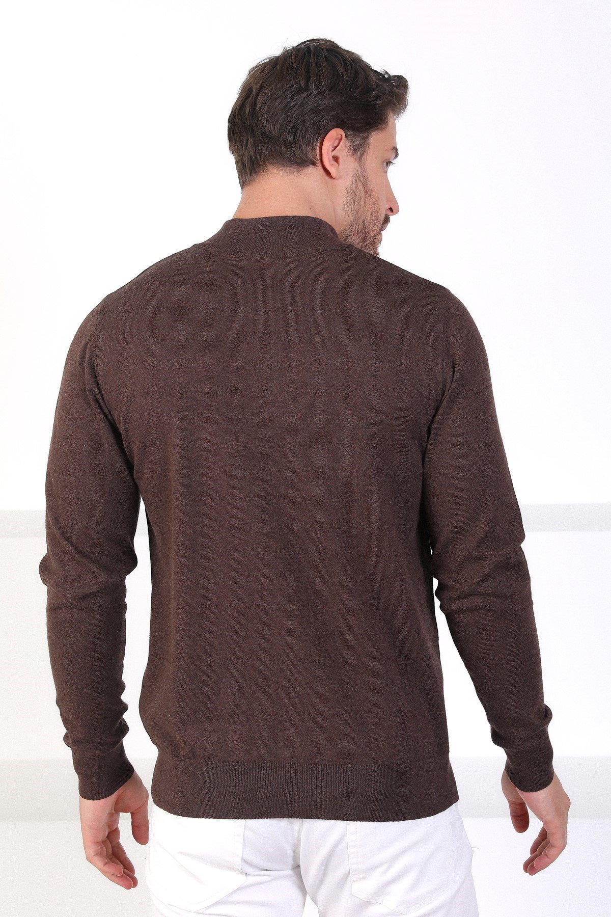 Ferraro Kahve Dik Yaka Düz Renk Pamuk Erkek Kazak