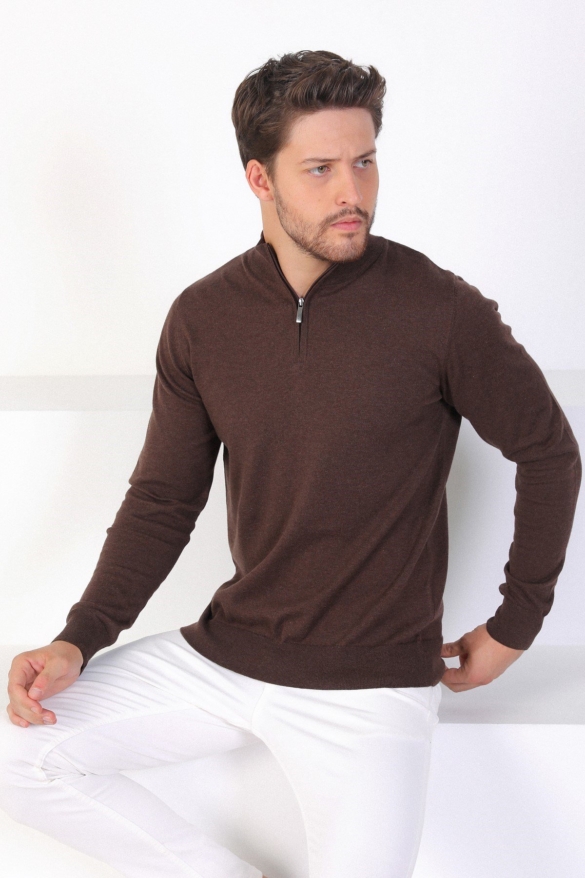 Ferraro Kahve Dik Yaka Düz Renk Pamuk Erkek Kazak