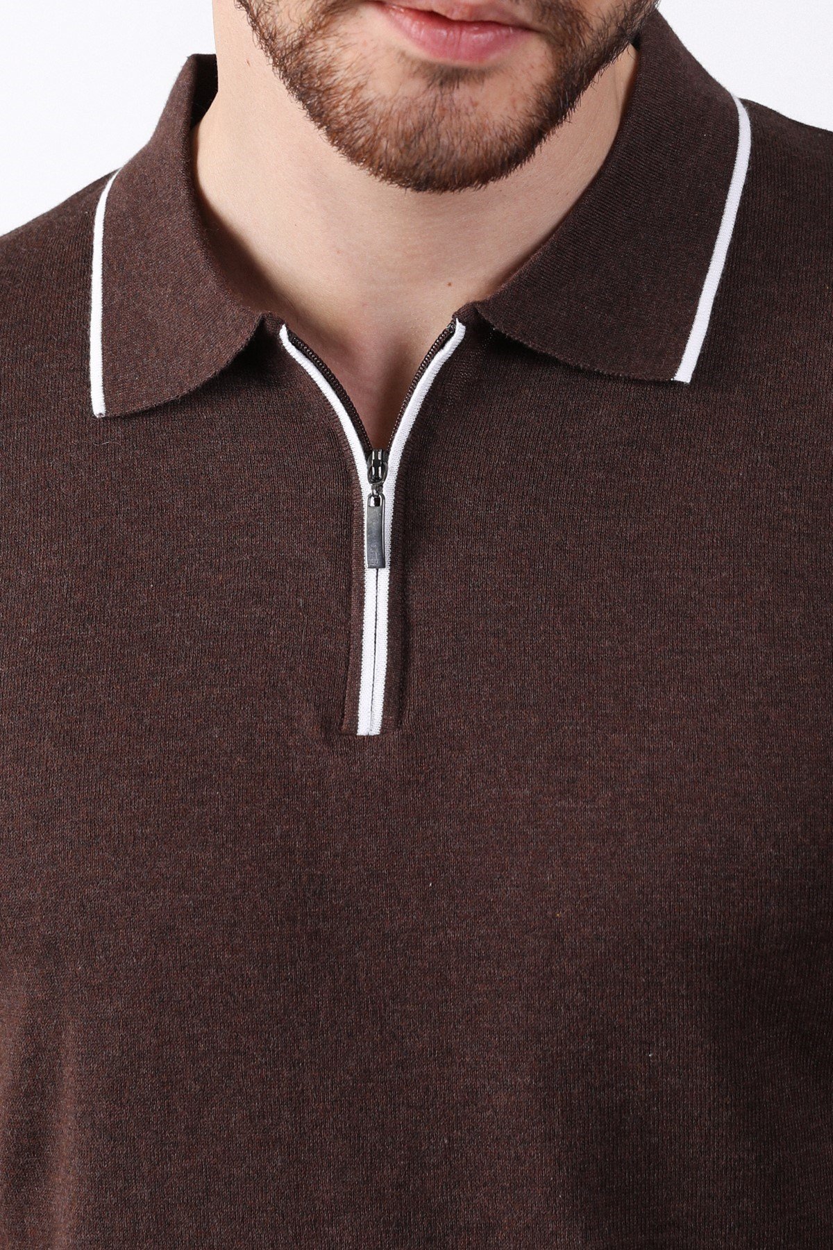 Ferraro Kahve Yaka Şerit Fermuarlı Erkek Pamuk Triko T-Shirt