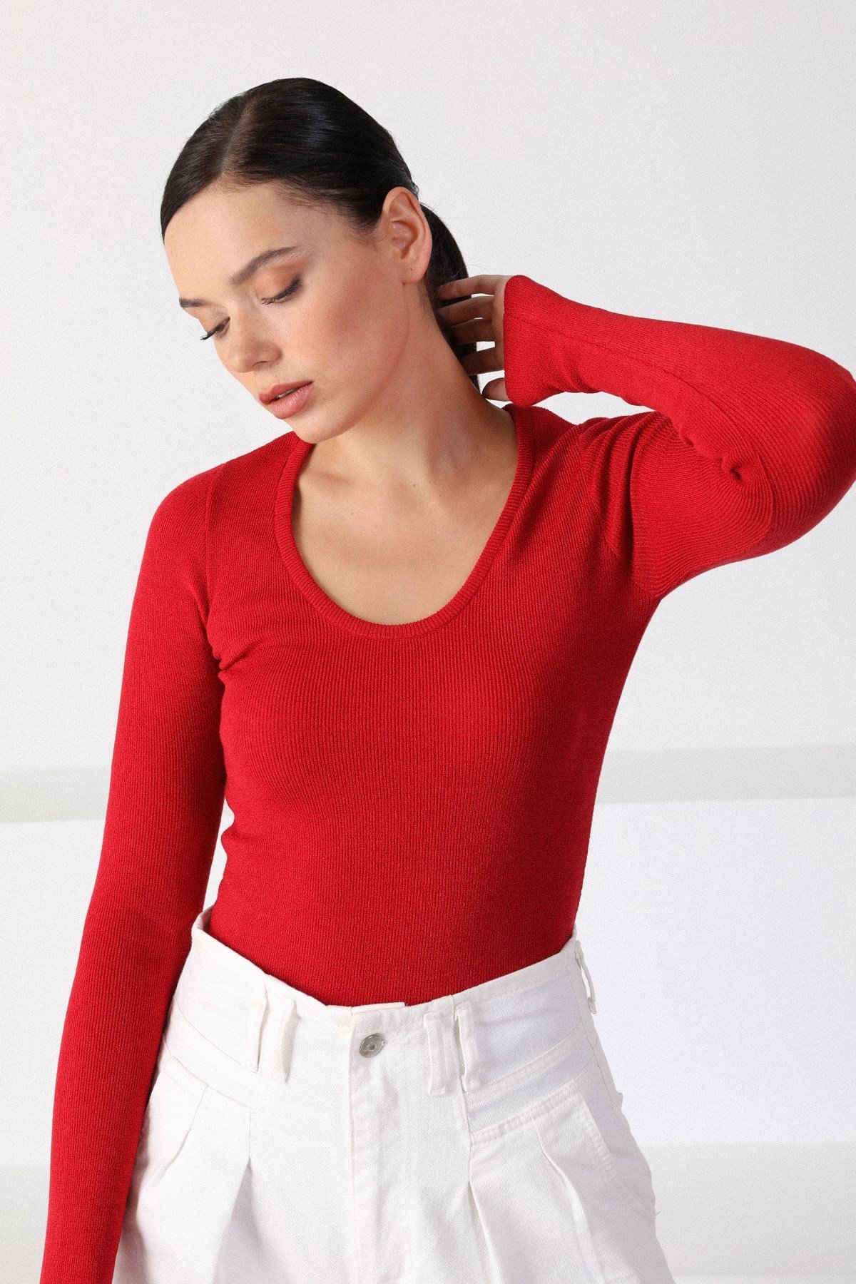 Ferraro Kırmızı Kare Yaka Uzun Kol Kadın Triko Kazak