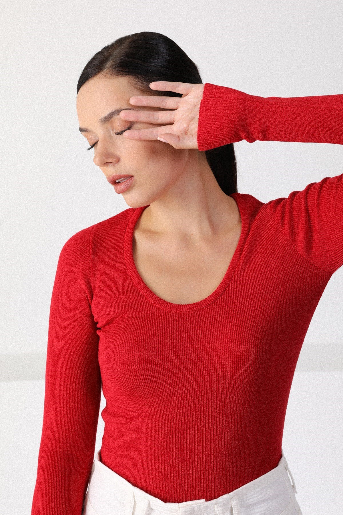 Ferraro Kırmızı Kare Yaka Uzun Kol Kadın Triko Kazak