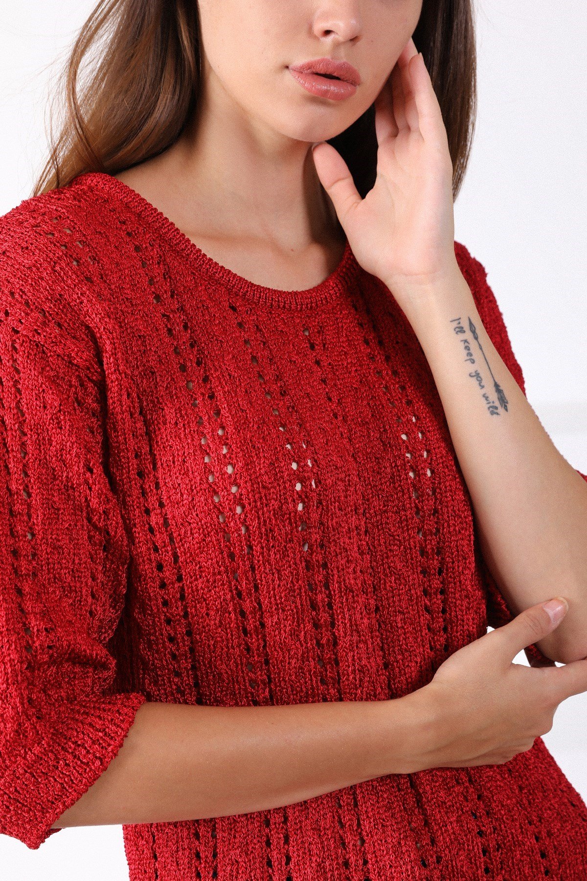 Ferraro Kırmızı Yuvarlak Yaka Ajurlu Kadın Triko Kazak